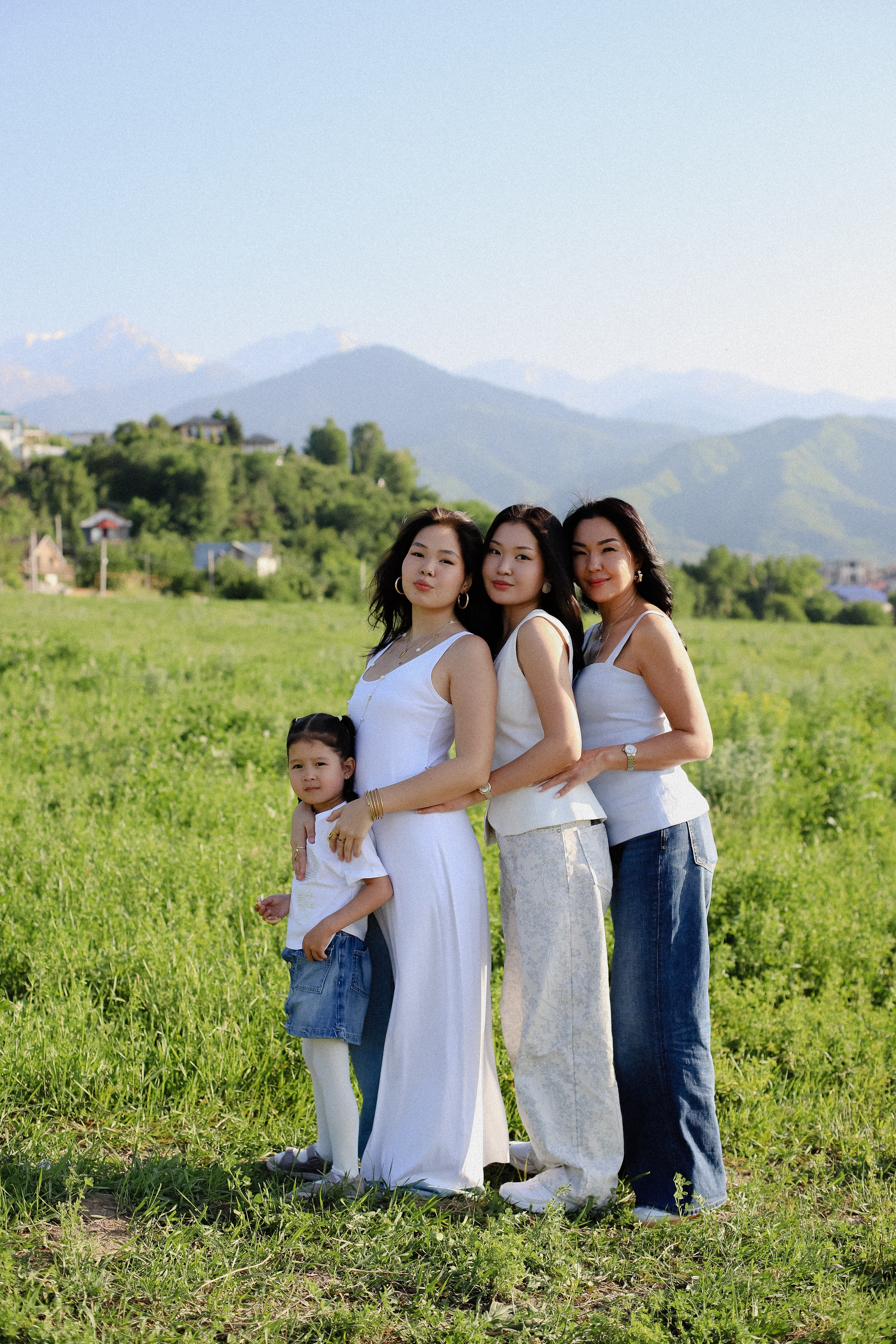 Поле на закате. Фотограф в Алматы и Москве Даша Пушкина