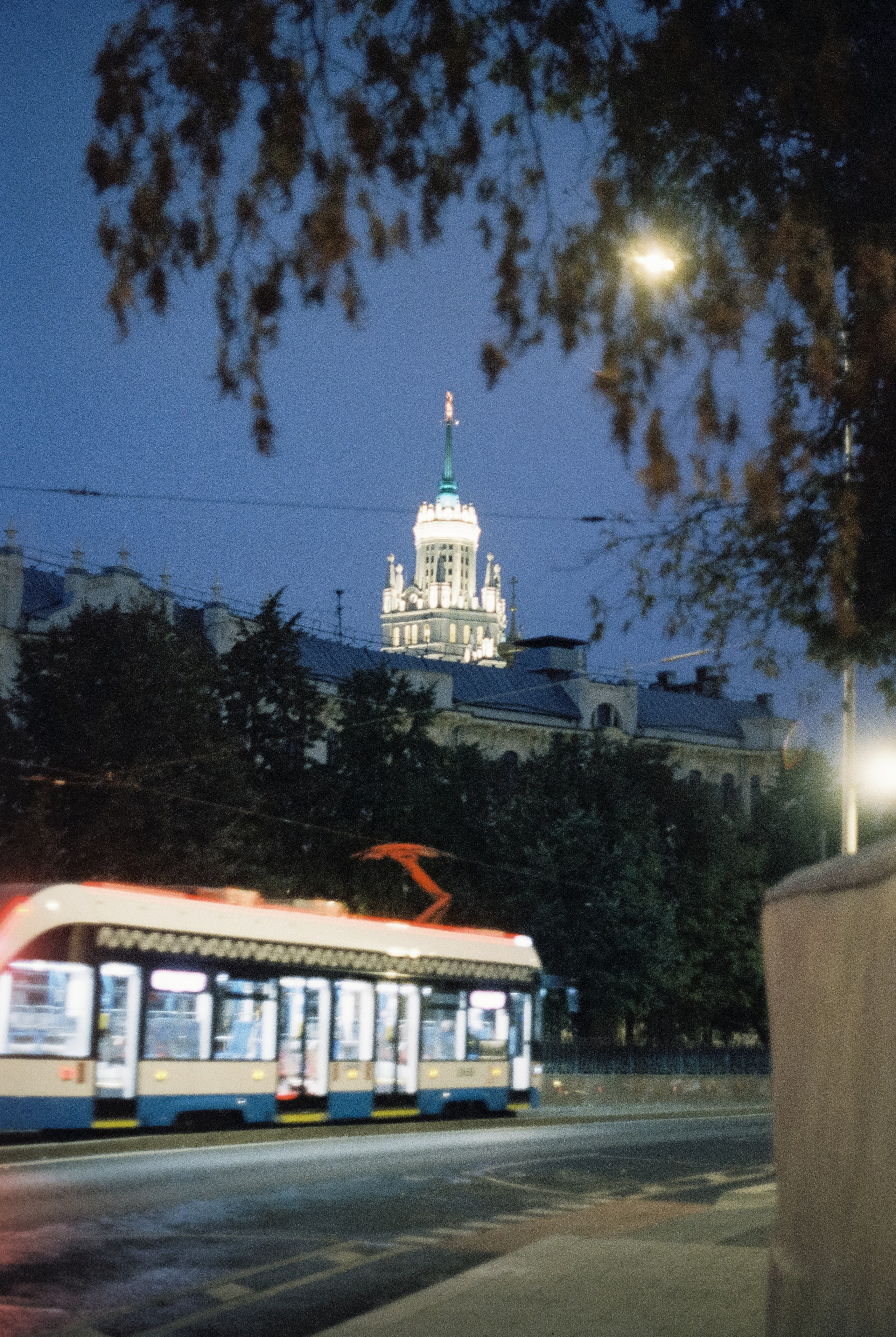 Москва вечером на пленку