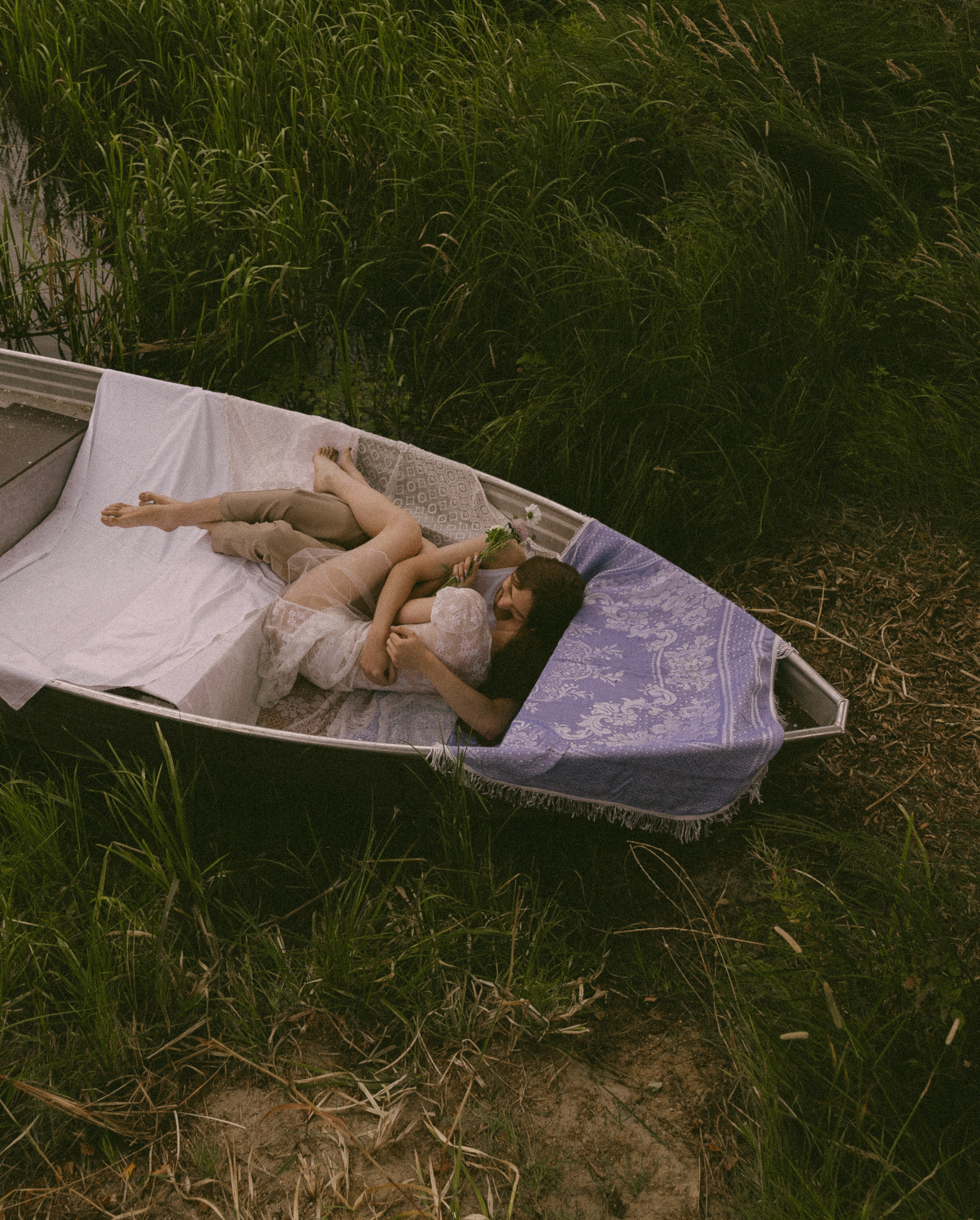 Держи меня крепче