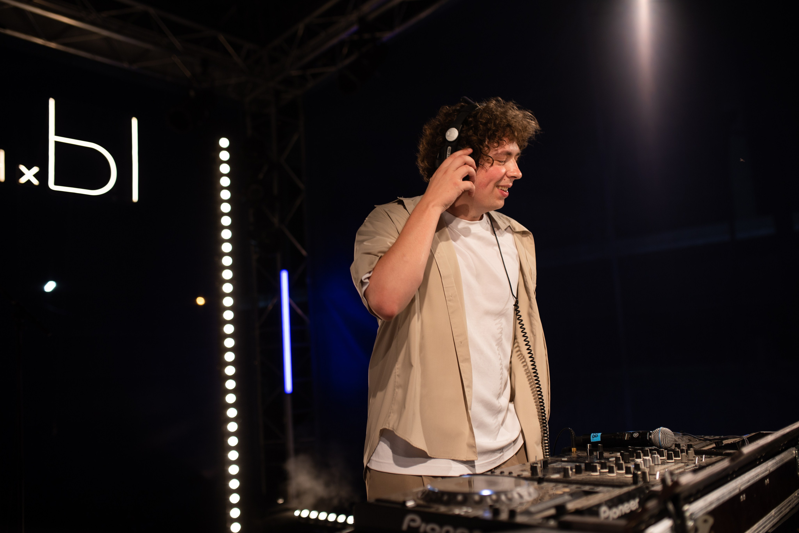 Трехдневный фотоотчет Выкса-фестиваль 2024. Фотограф городских и семейных событий Артем Карпухин