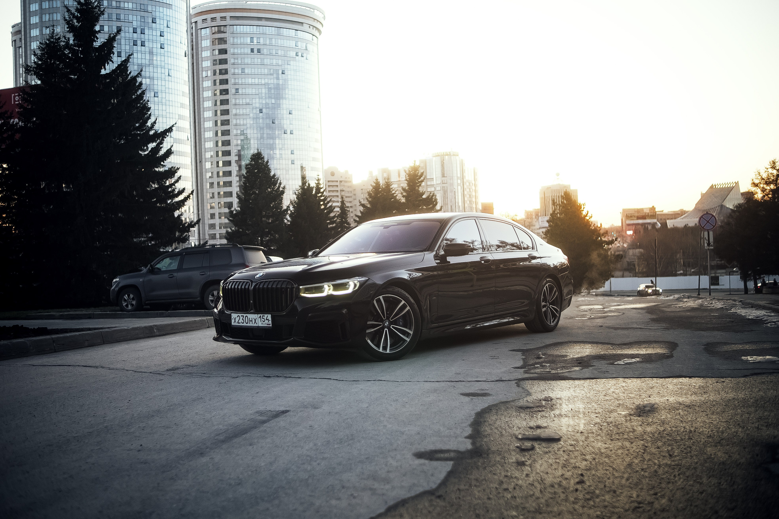 BMW 760Li. Фотограф в Новосибирске Владислав Унтерберг