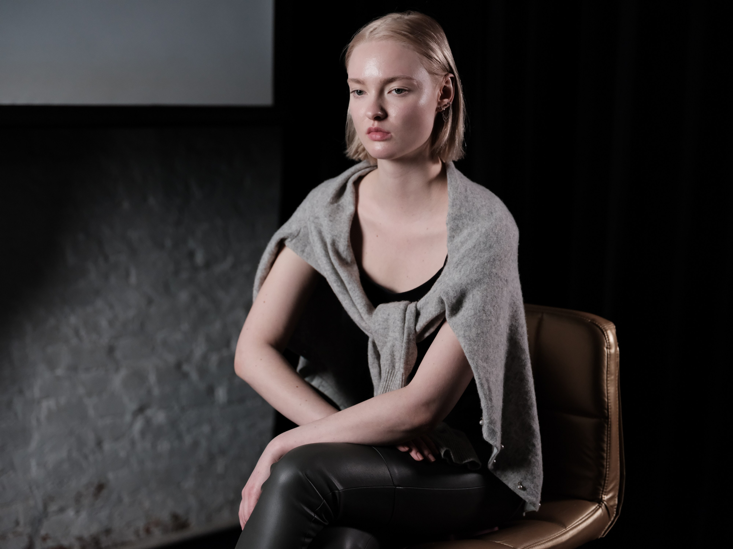 Даша. Фотограф в Москве и Праге: индивидуальные портреты, парные фотосессии