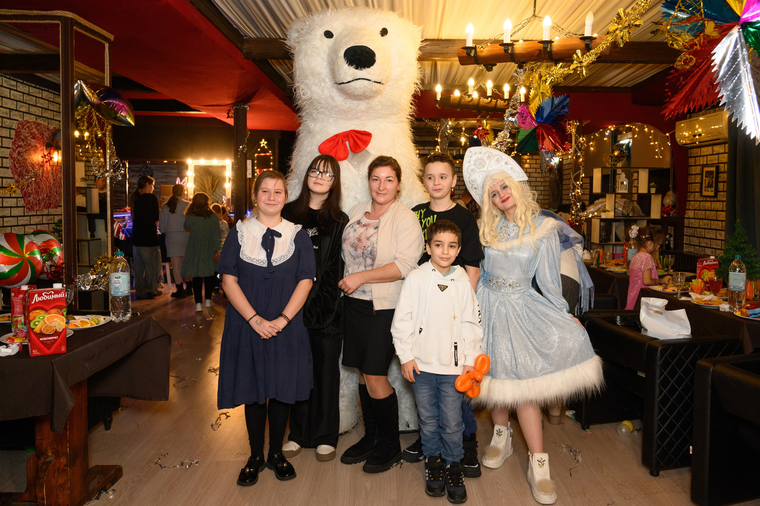Новый год (дети-сироты). Семейный фотограф Казакова Дарья