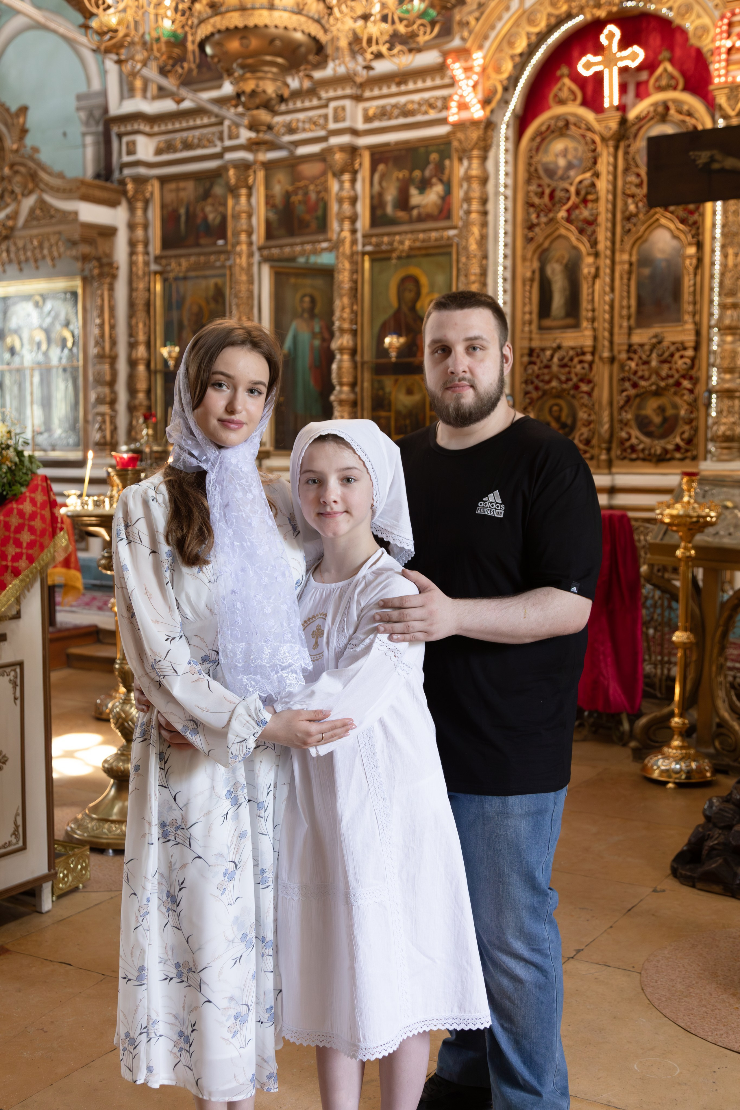 Крещение Москва. Фотосъемка выписки из роддома в Москве, заказать фотографа на выписку ньюборн съемка в роддоме newborn фотограф в Юдино