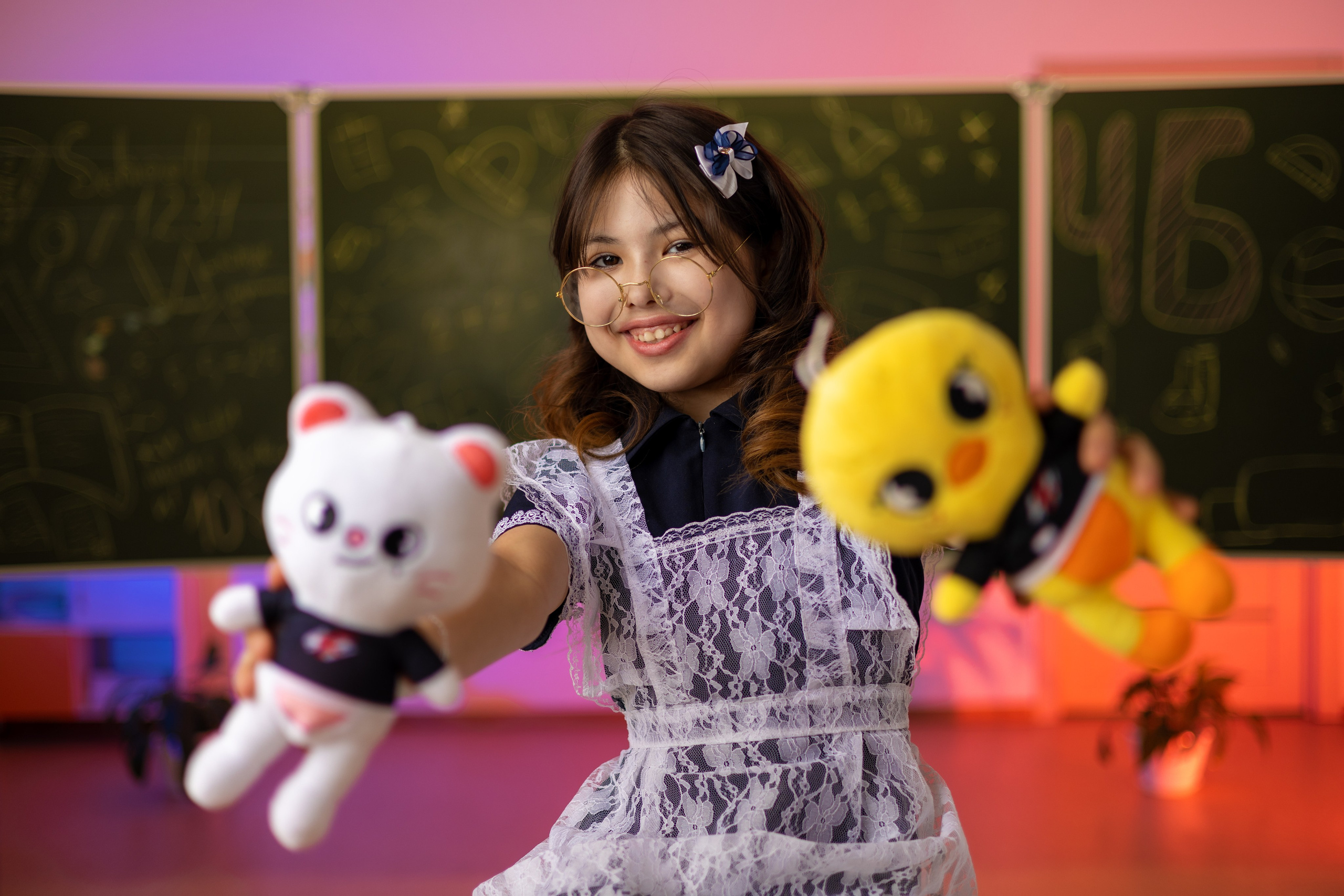 Младшие классы. Фотосессии в Тобольске, школьный фотограф, репортажная съемка