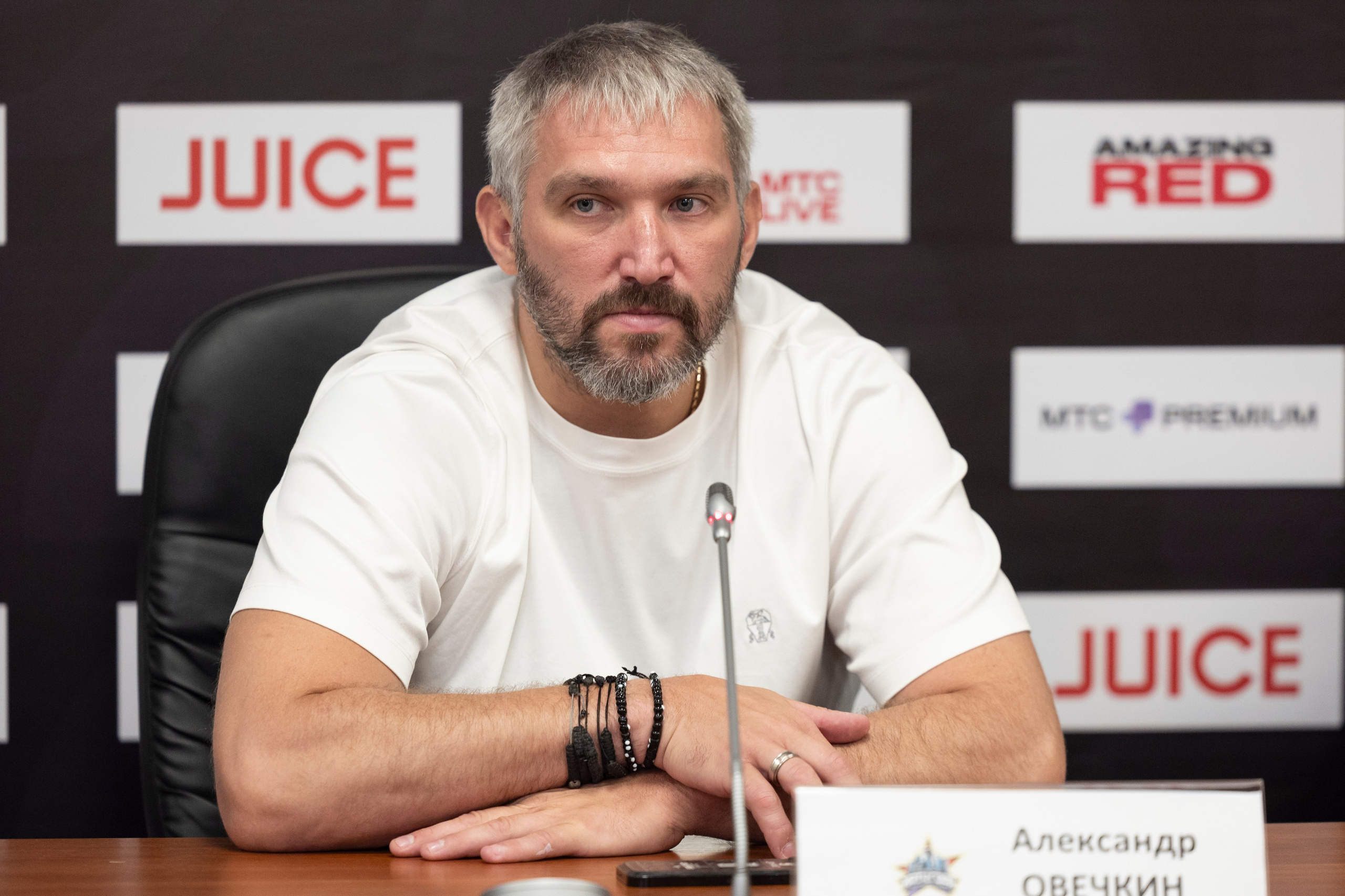 Матч года 2024: Игроки НХЛ против Игроков КХЛ. Спортивный репортажный фотограф Казань Нафис Сиразетдинов