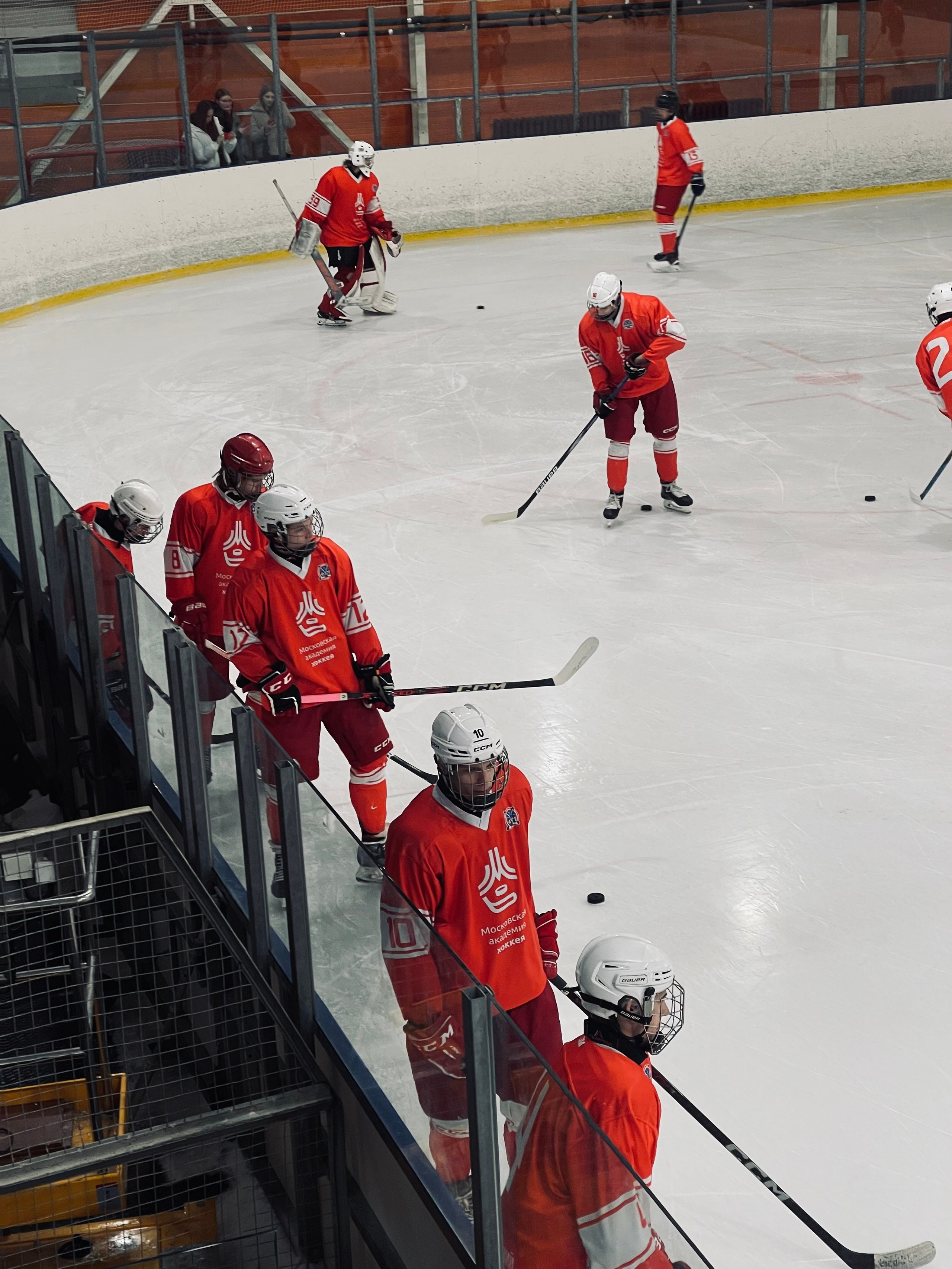 BACKSTAGE GALLERY. «MAK FLAME»