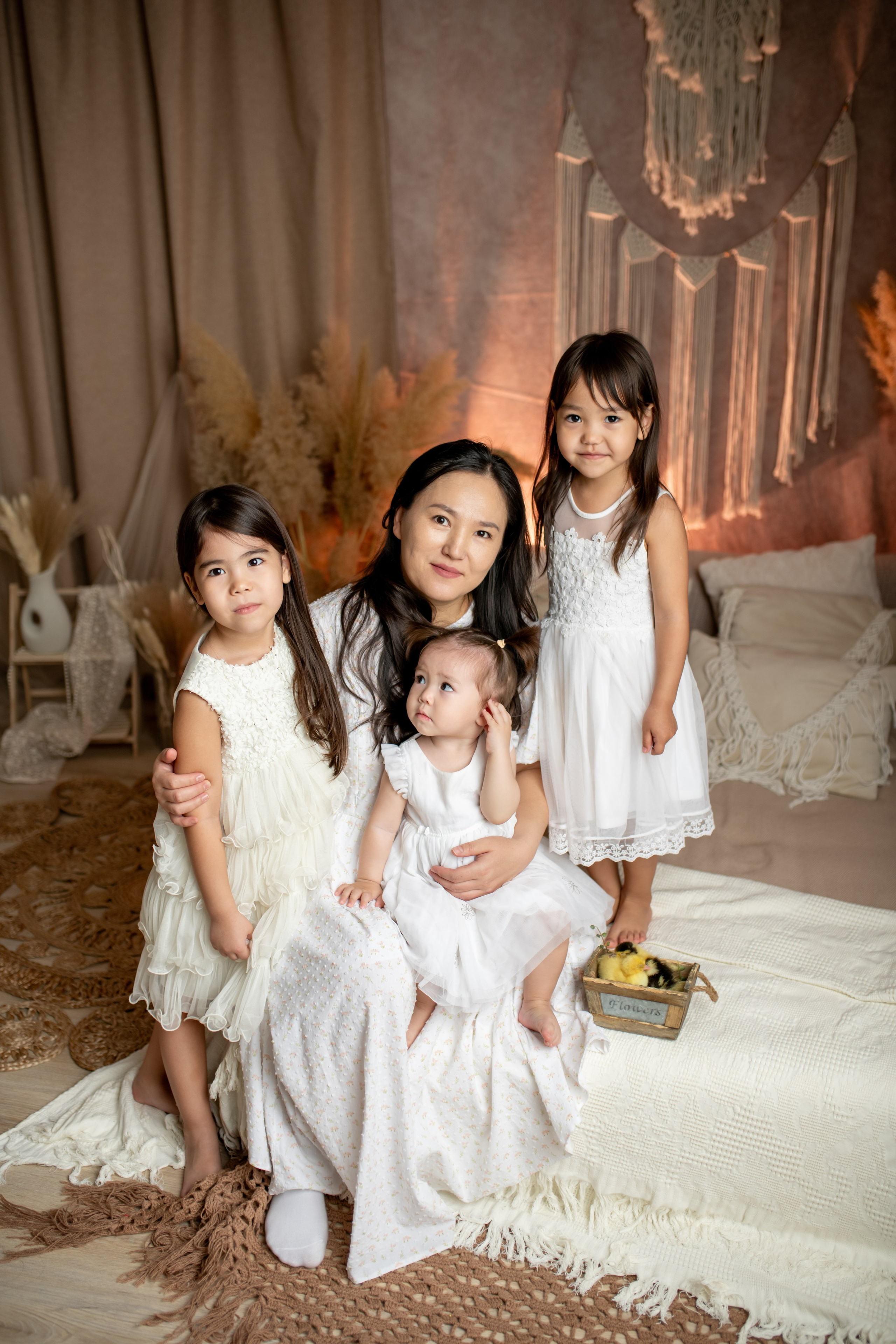 СЕМЕЙНЫЙ/ДЕТСКИЙ фотодень с утятами у штатного фотографа. Творческая команда Ульяшевы, свадебная и семейная фотография. Кахахста