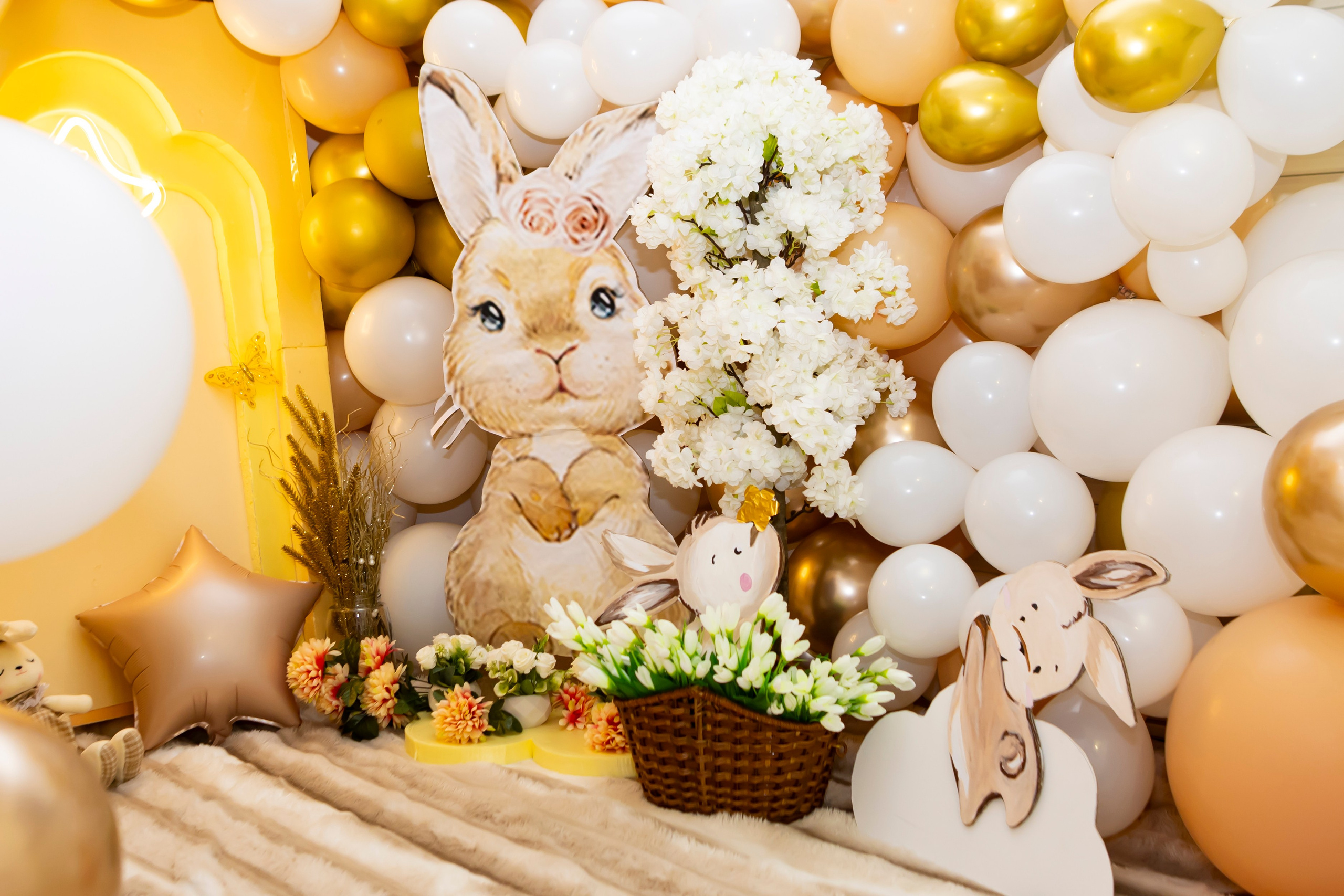 Фотозона Зайчик. Детская фотостудия «Чудо малыш»