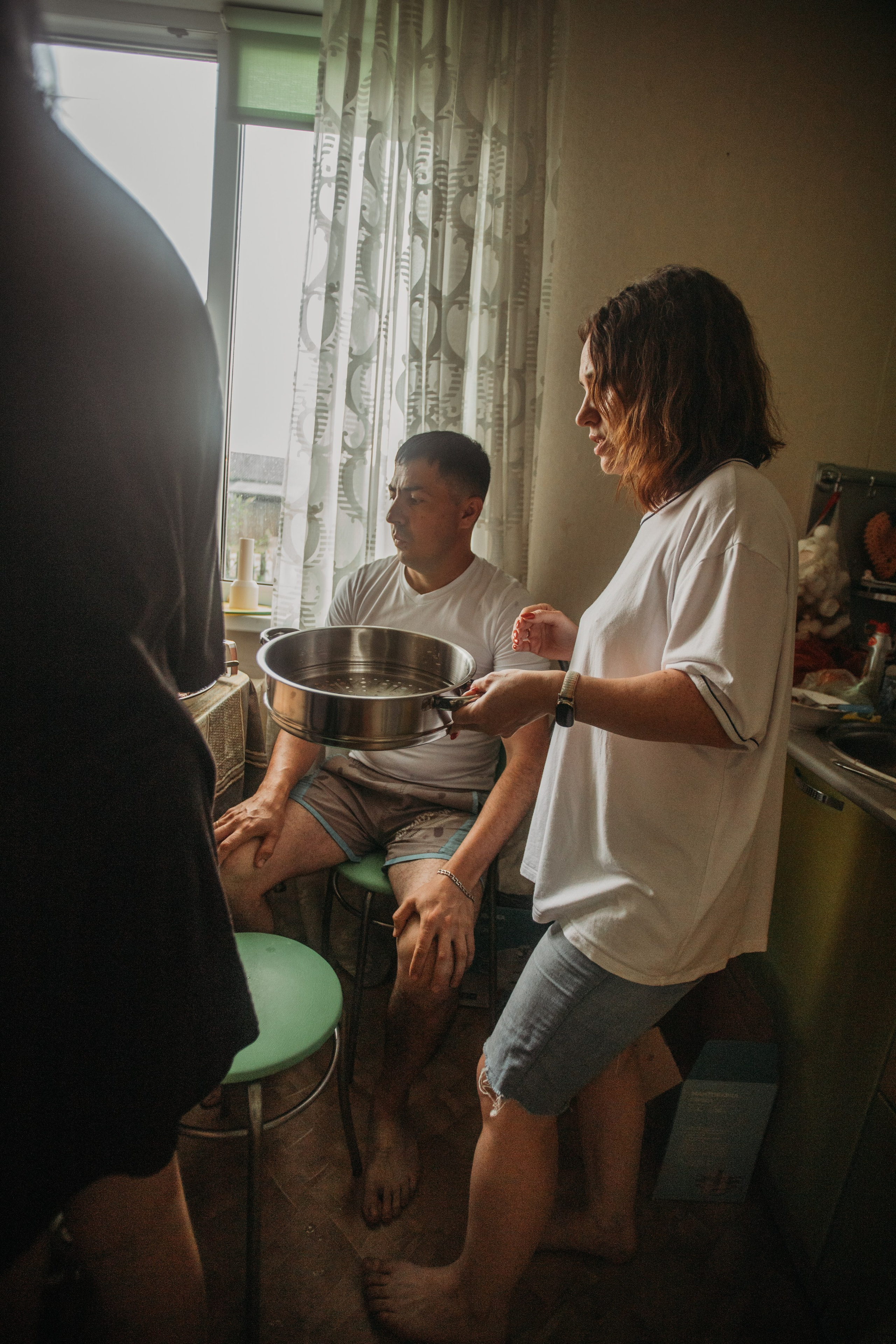 Домашняя фотосессия моей семьи. Венера Гайн. Репортажный фотограф  Тюмень. Обучение фотографии с 0