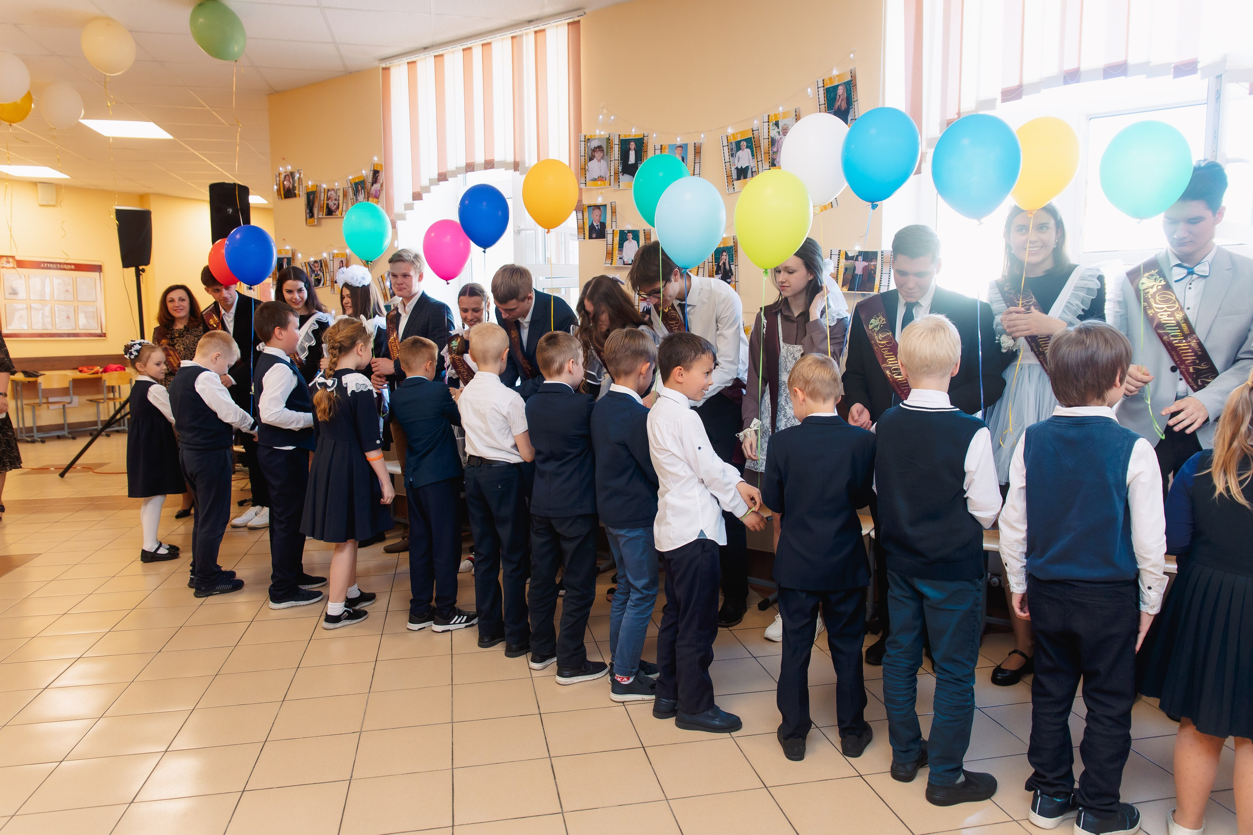 Последний звонок. Фотограф в Кронштадте и Санкт-Петербурге Анастасия Коваленко