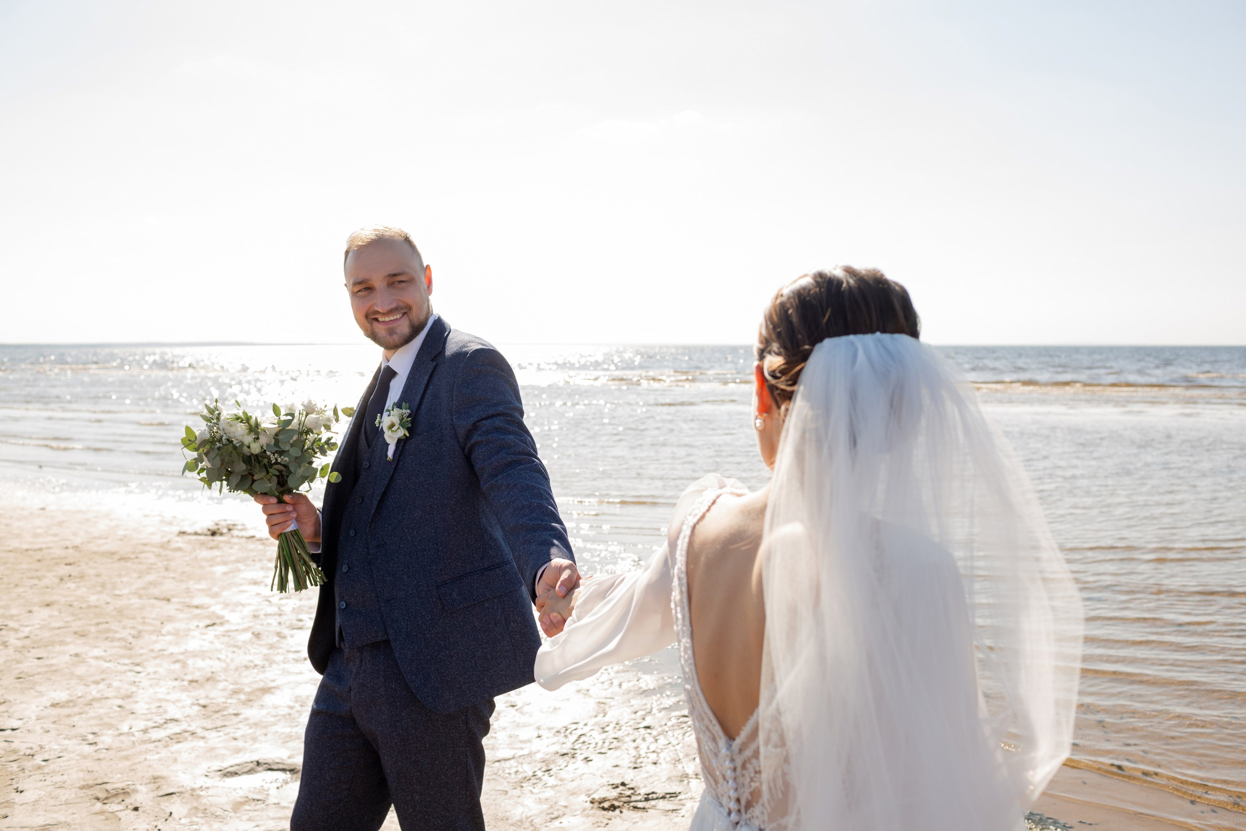 Свадебная фотопрогулка в Пушкине. Свадебный фотограф Кирилл Белый