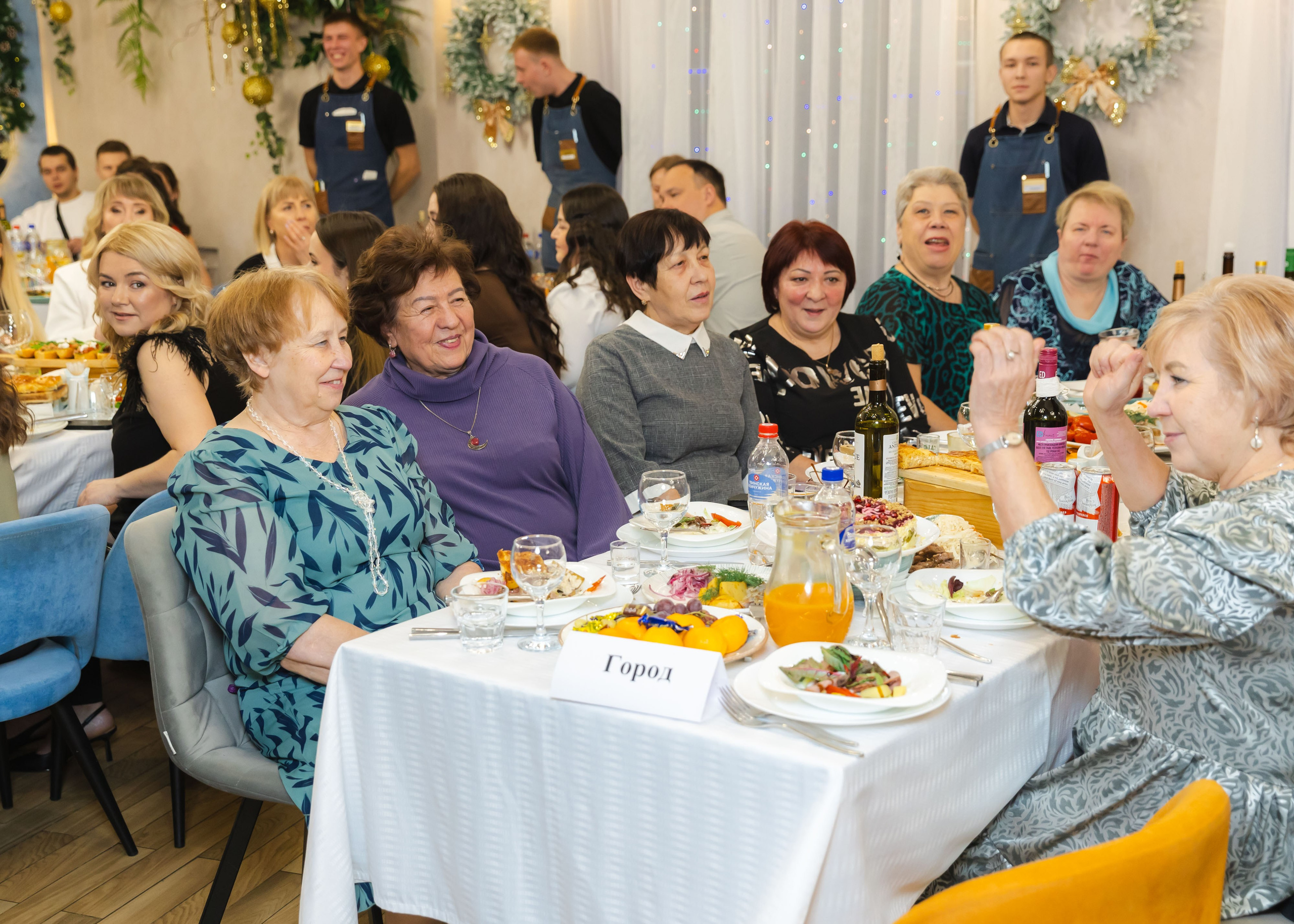 НОВОГОДНИЕ КОРПОРАТИВЫ. ФОТОГРАФ ВИНОГРАДОВА ДАРЬЯ