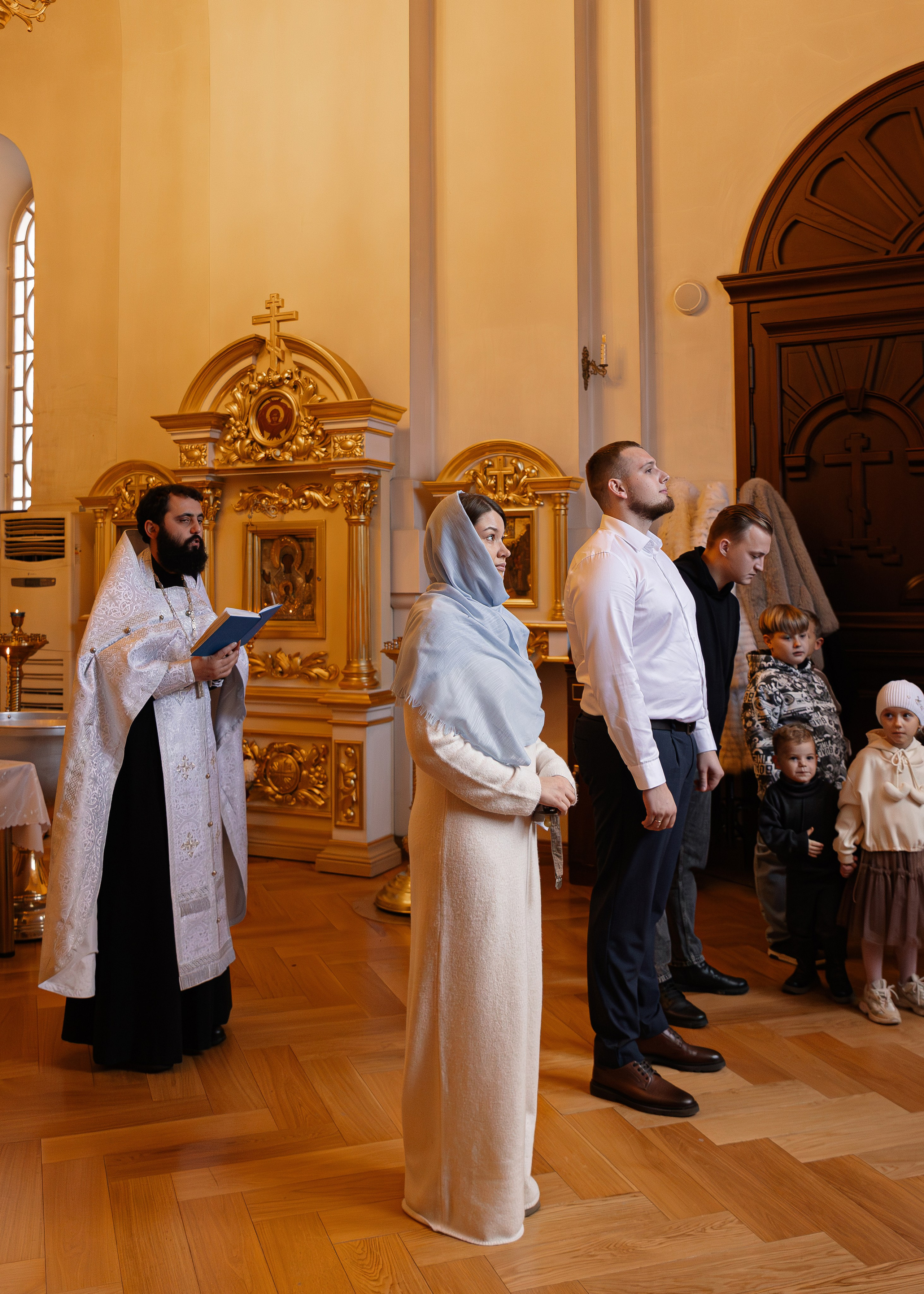 Крещение в Свято-Екатерининском кафедральном соборе. Свадебный фотограф и видеограф Краснодар, Ростов, Сочи, Новороссийск