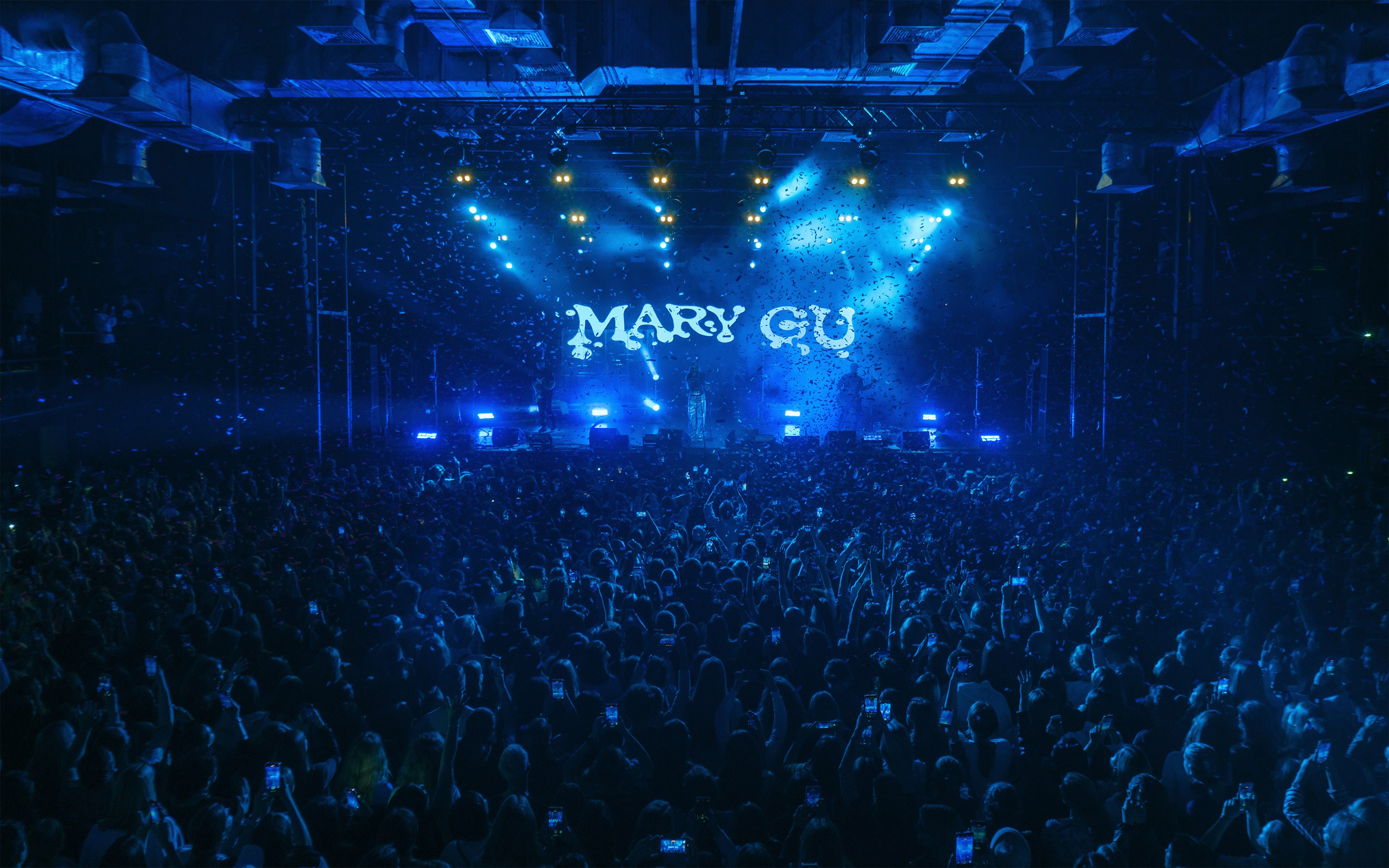 Фотограф, оператор и монтажер в Санкт-Петербурге и Москве