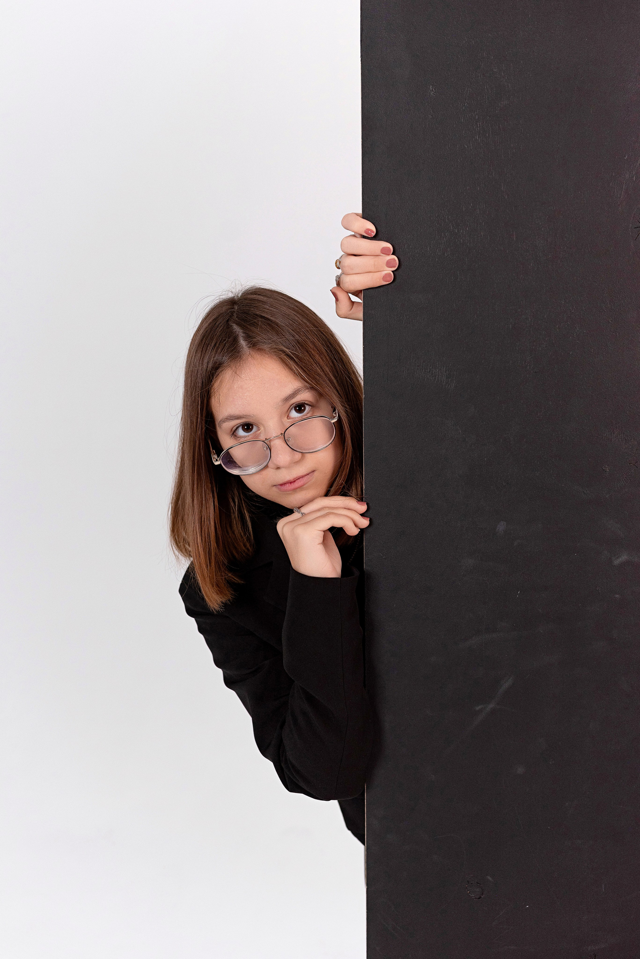 Фотосессия 9 класса в студии Circle для выпускных альбомов в Сургуте