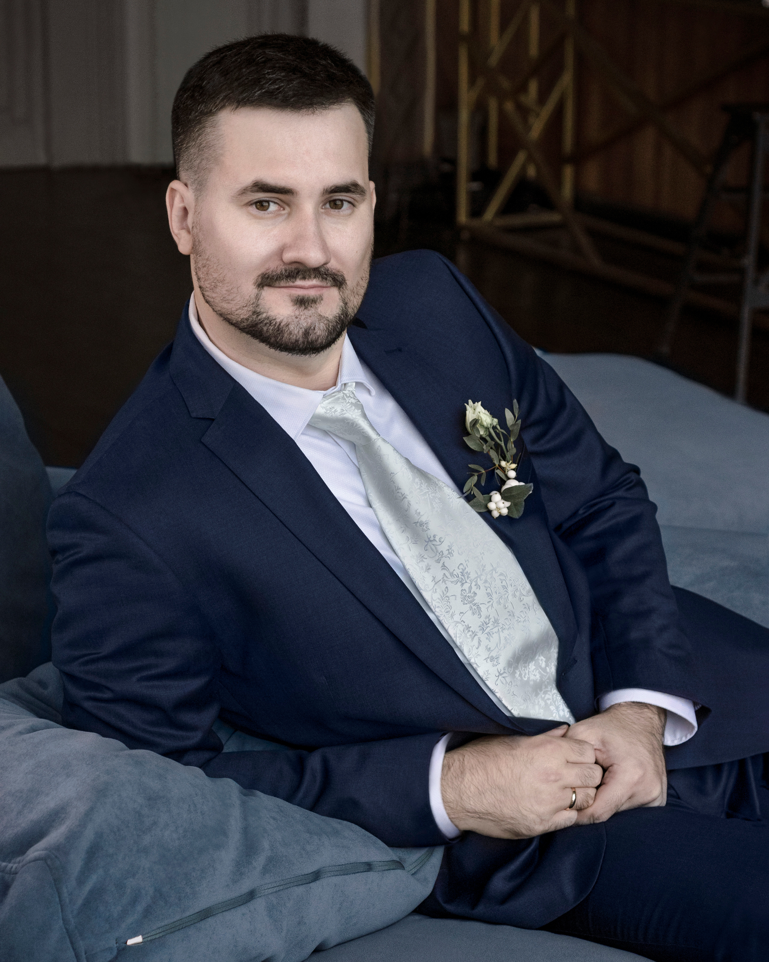 Свадебная съёмка в ЗАГСе и студии. Фотографы для фотосессий в Новосибирске