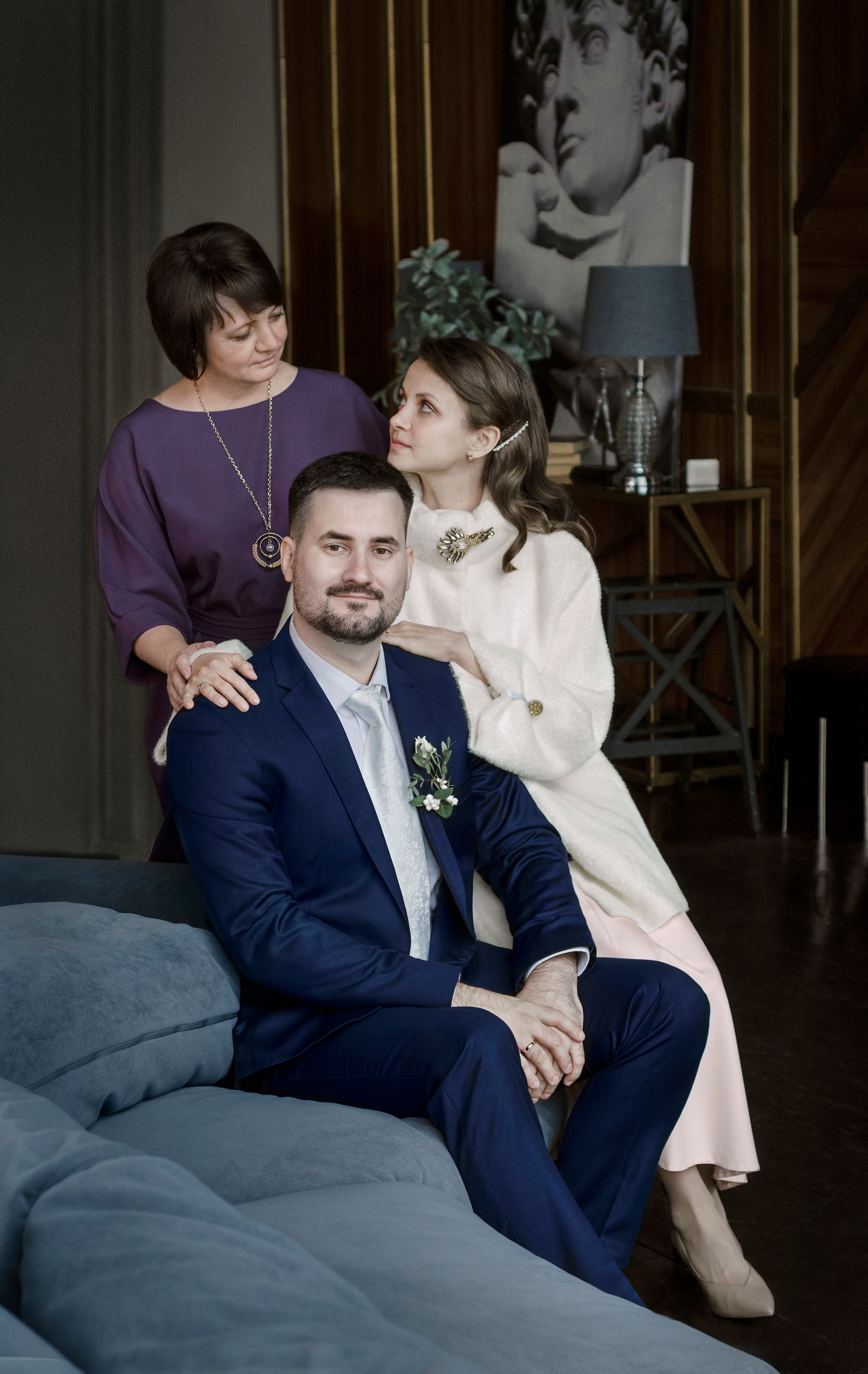 Свадебная съёмка в ЗАГСе и студии. Фотографы для фотосессий в Новосибирске