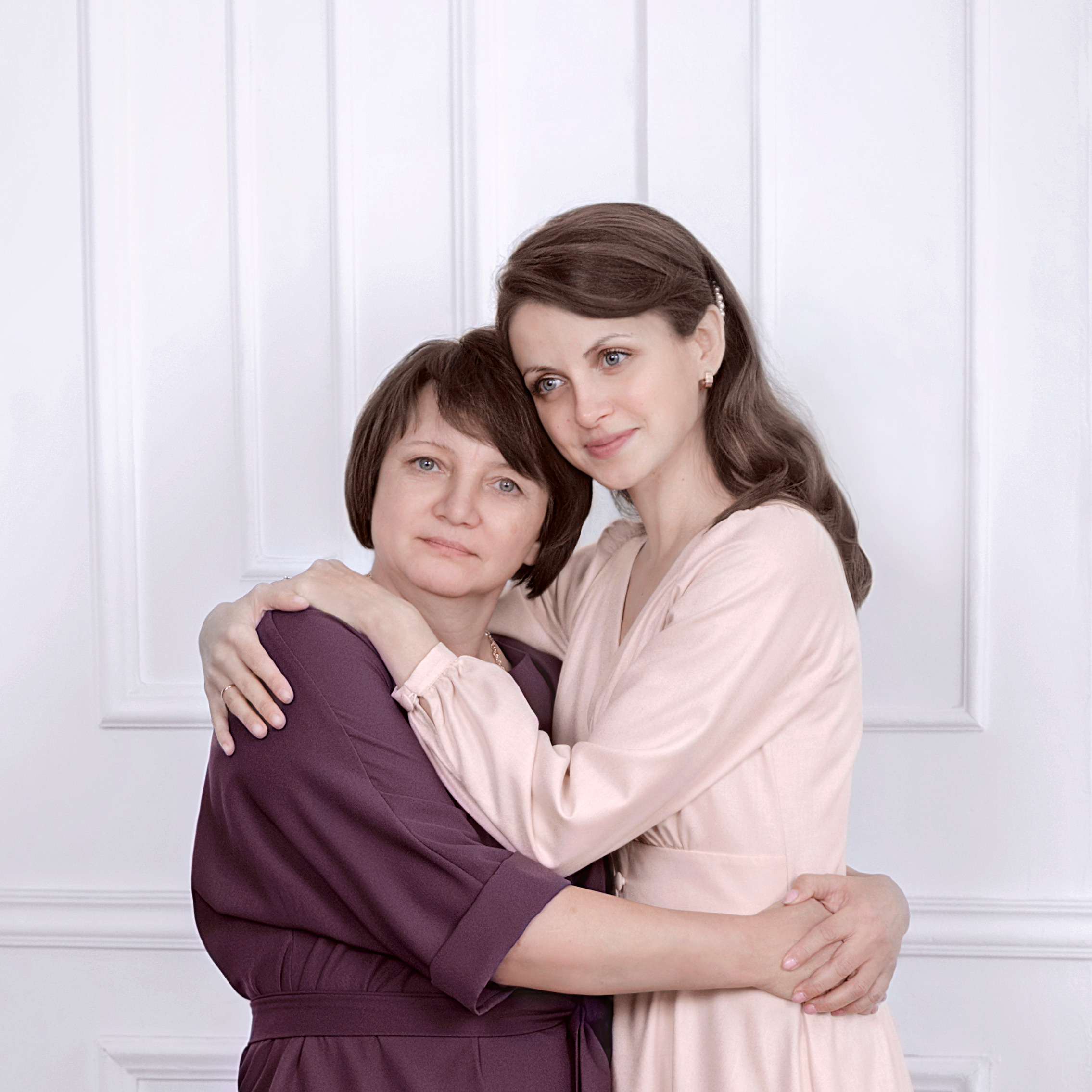 Свадебная съёмка в ЗАГСе и студии. Фотографы для фотосессий в Новосибирске