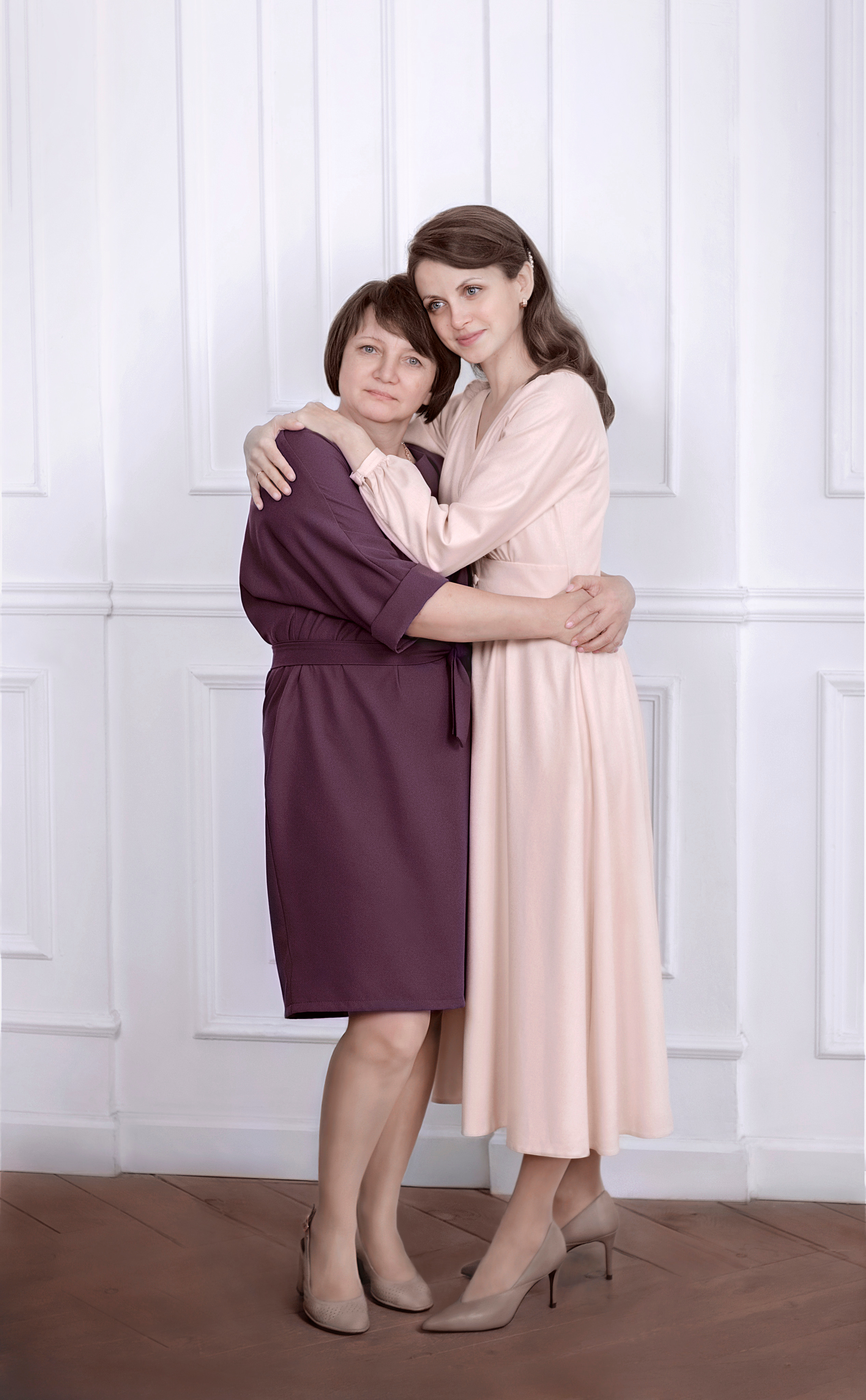 Свадебная съёмка в ЗАГСе и студии. Фотографы для фотосессий в Новосибирске