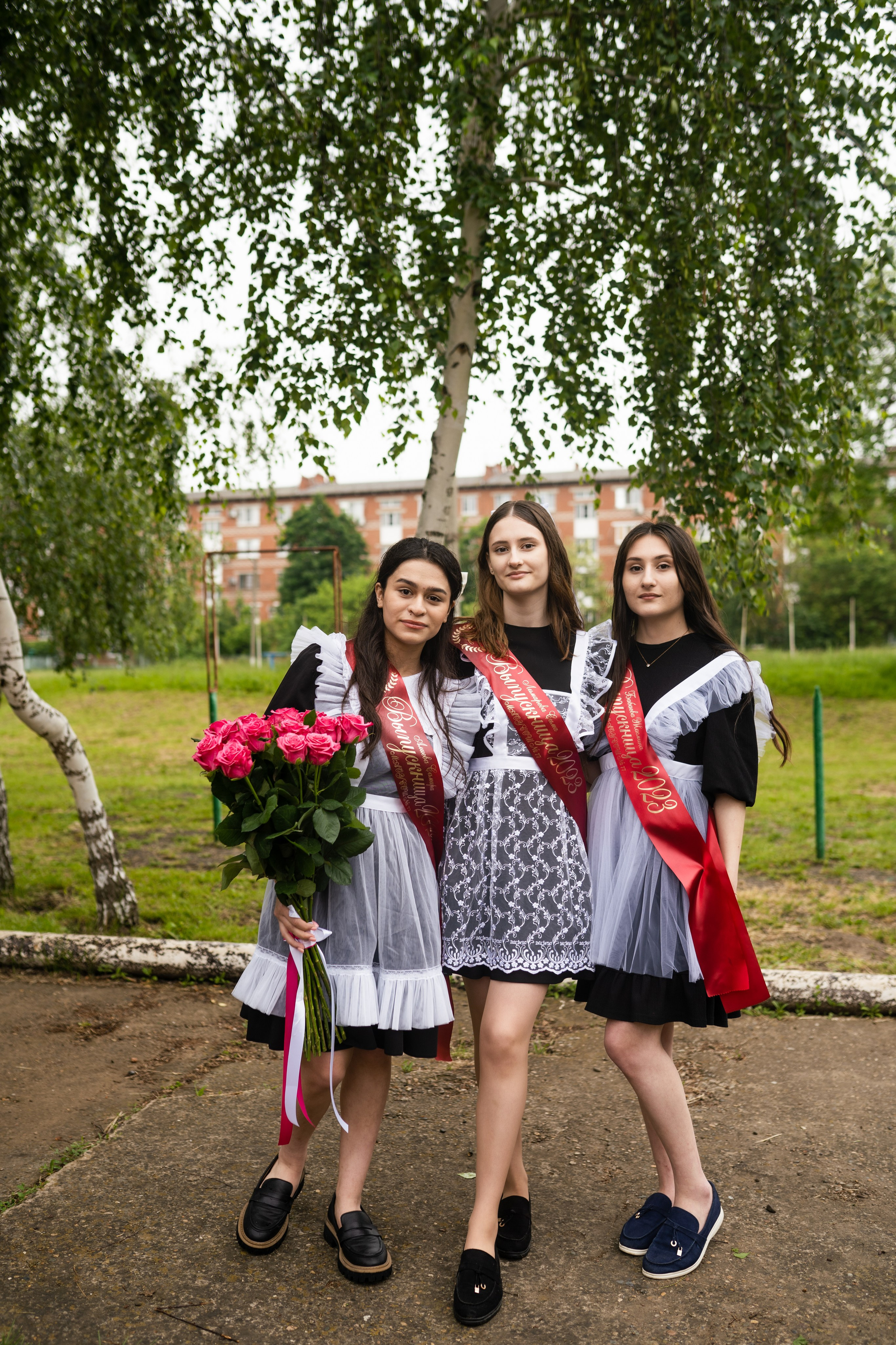 Последний звонок (СШ 77). Выпускные альбомы «Поколение» в городе Краснодар