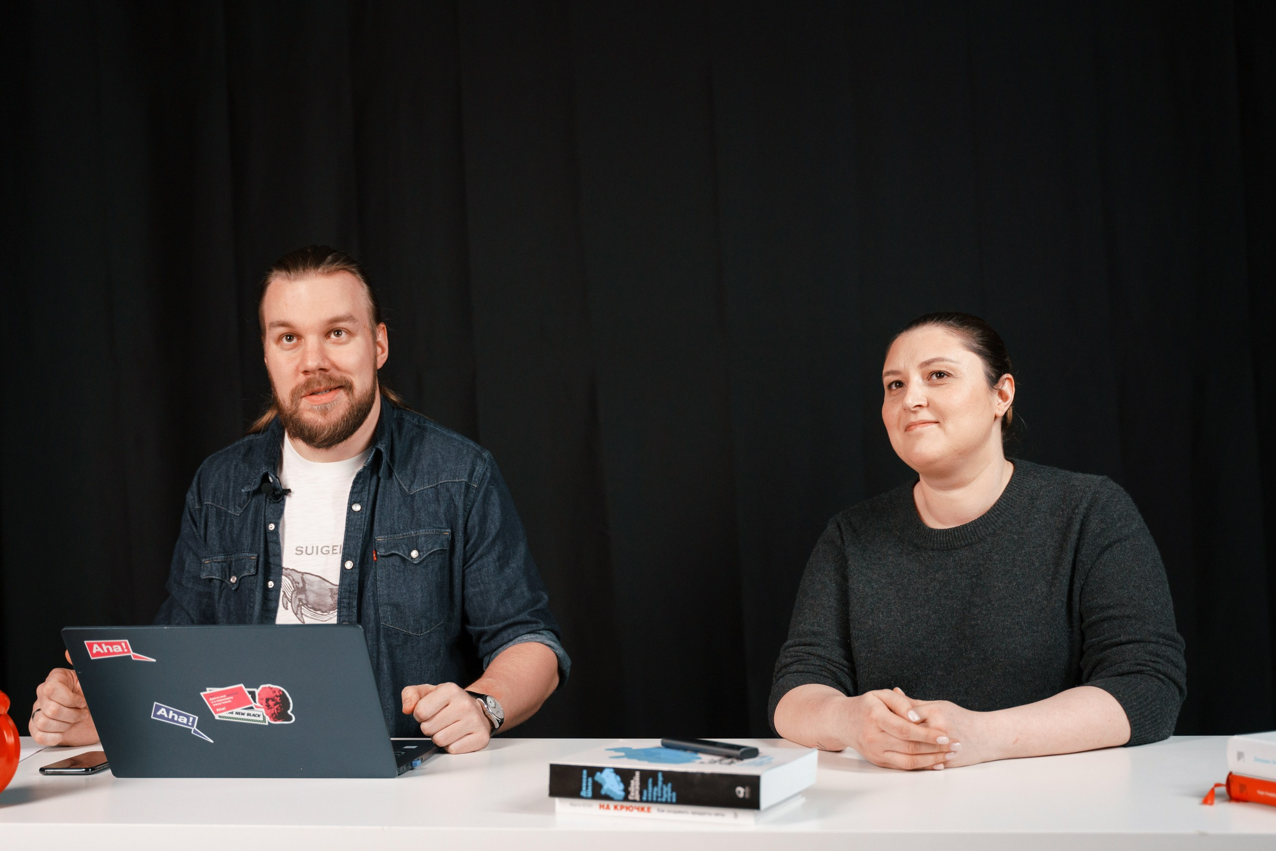 Aha! — 9 апреля 2021. Фотобанк Матемаркетинг