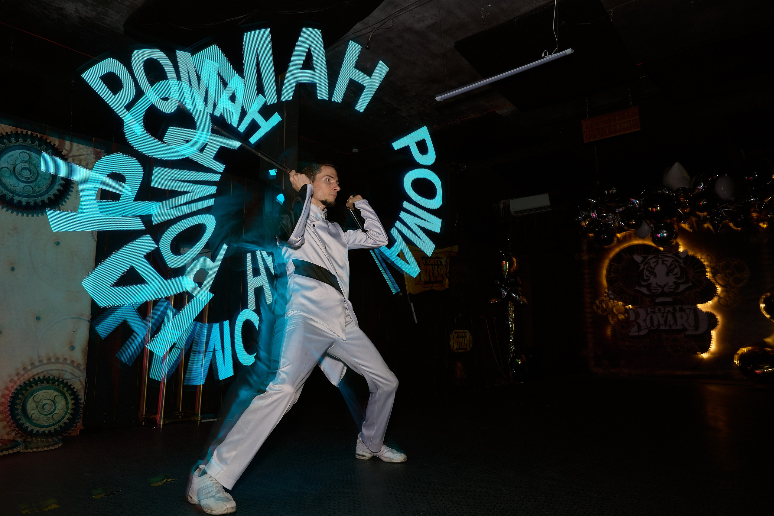 Фотосъёмка квестов и квест-шоу. Предметный и репортажный фотограф Алексей Кротов