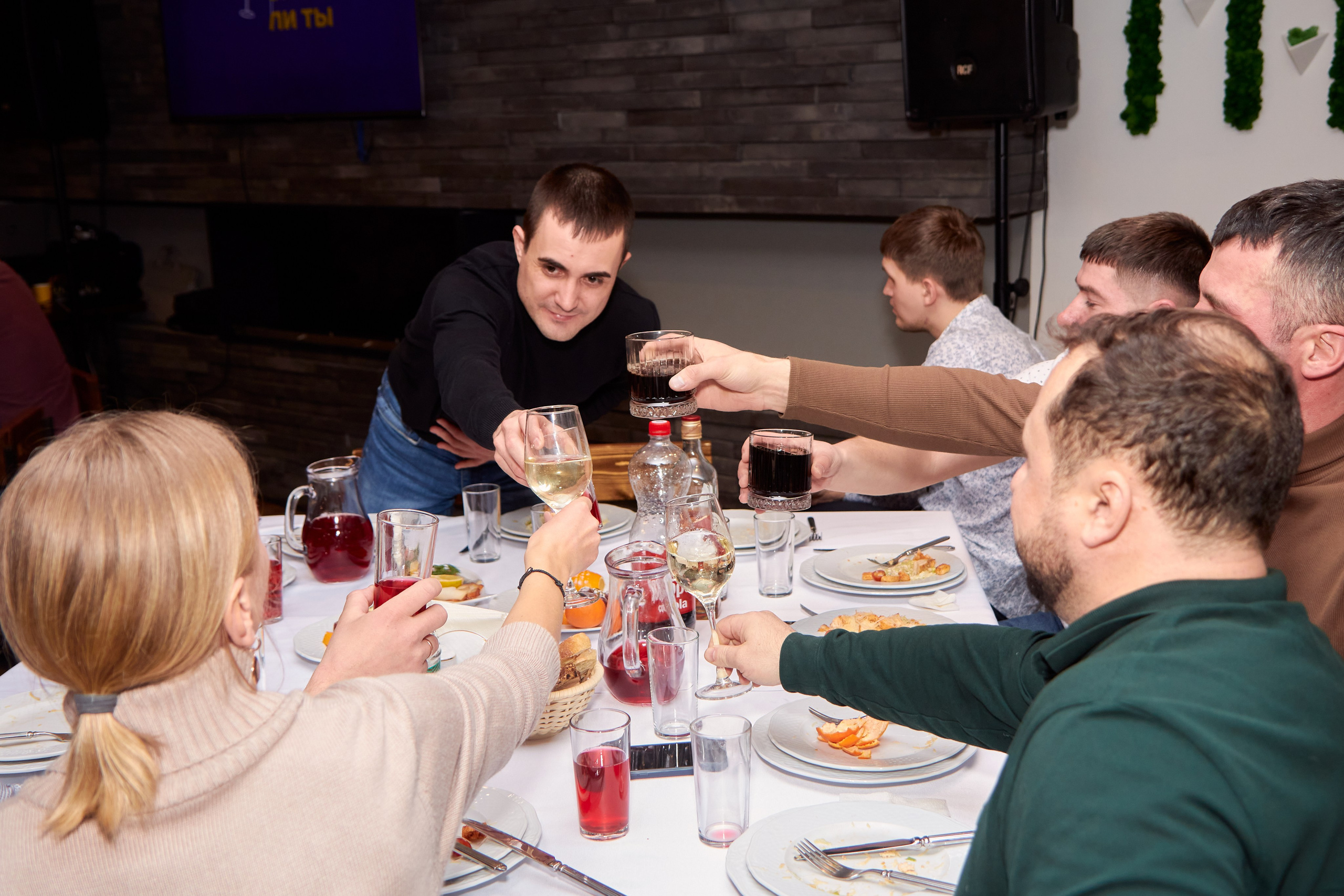 Новогодние корпоративы. Предметный и репортажный фотограф Алексей Кротов