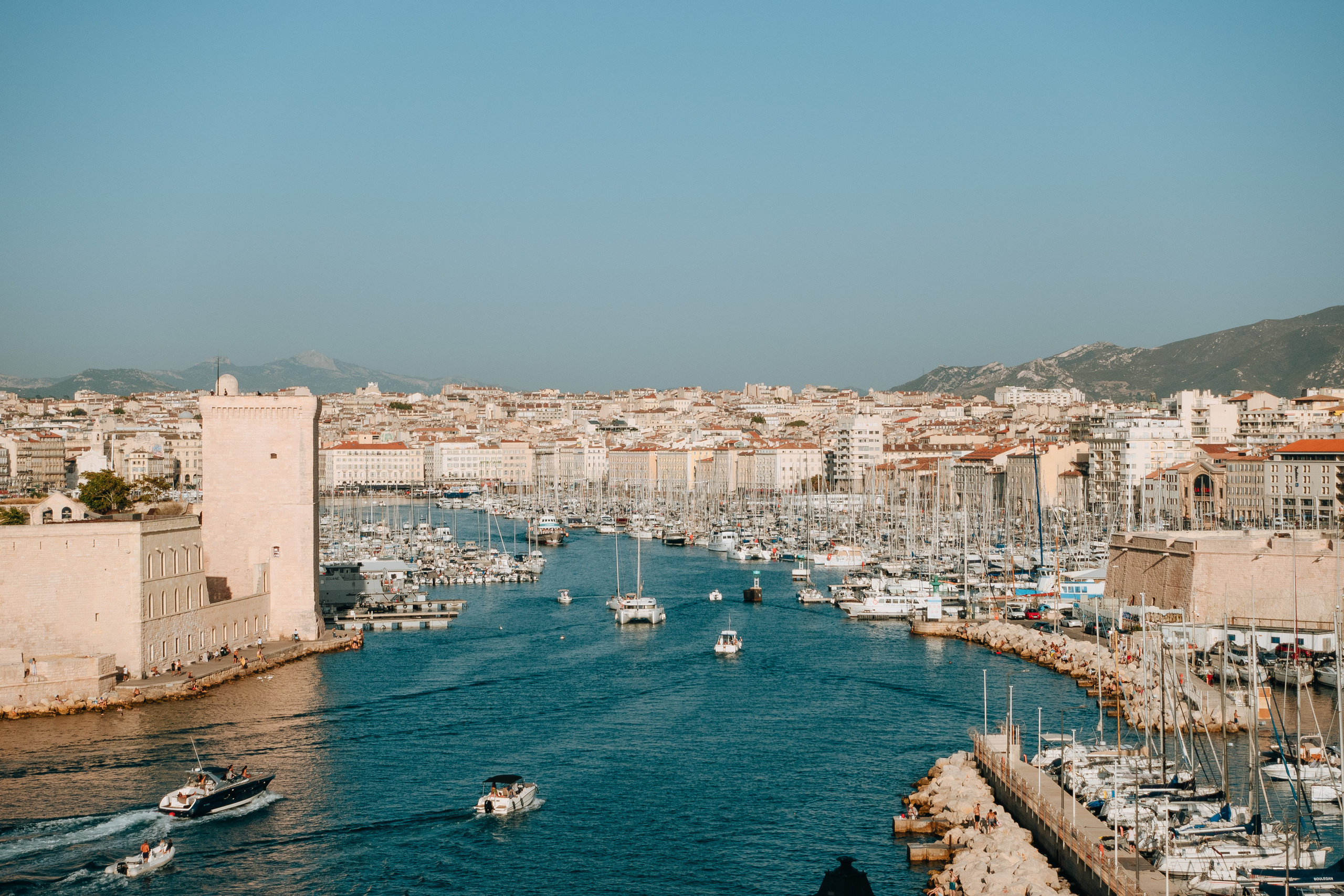 Swiss Landscape Photographer | Geneva, Alps & Lake Geneva - Tanya. Professional Wedding Photographer Geneva & Romande Switzerland | Tanya Creator