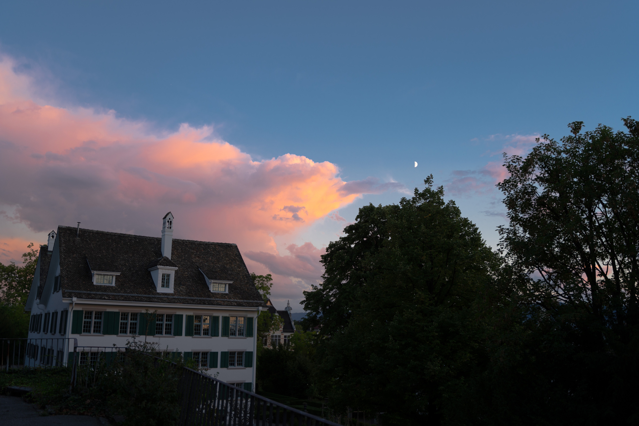 Swiss Landscape Photographer | Geneva, Alps & Lake Geneva - Tanya. Professional Wedding Photographer Geneva & Romande Switzerland | Tanya Creator