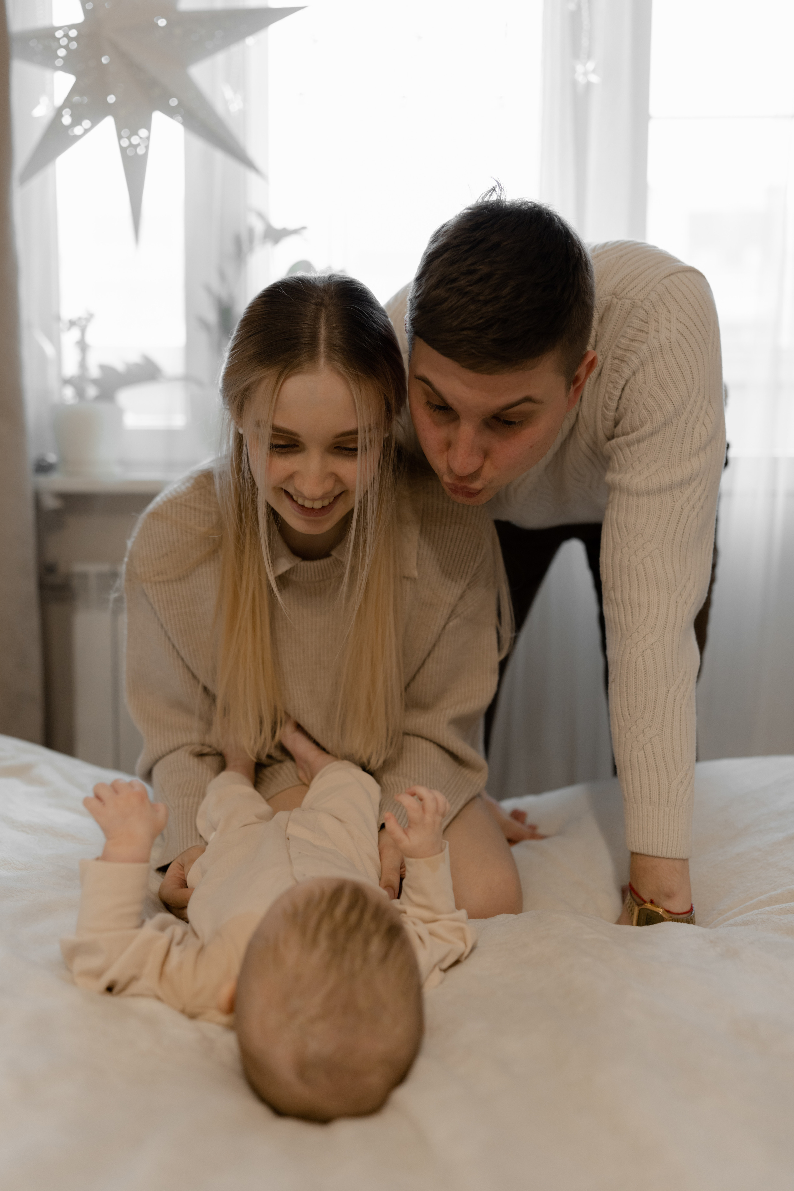 Arina, Ilya, Artemiy. Профессиональный свадебный фотограф в Женеве и Швейцарии | Таня Вовчецкая