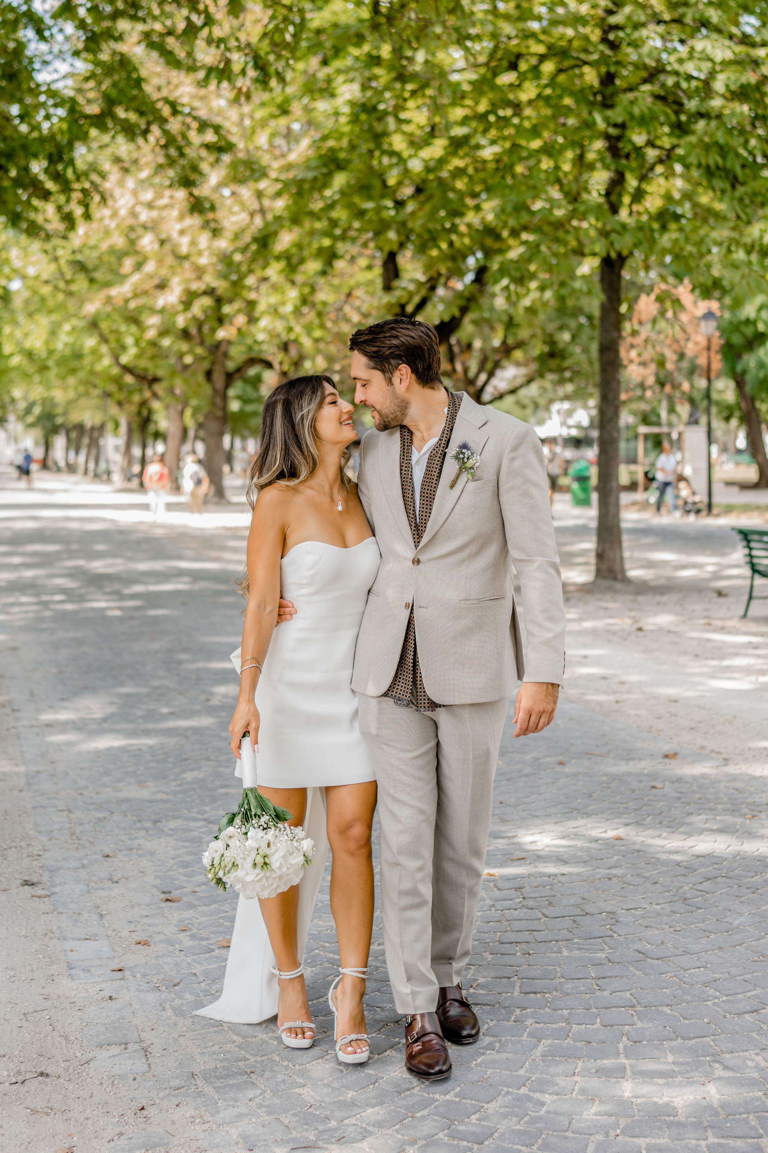 Aisha & Lawrence | civil wedding in Eaux-Vives. Профессиональный свадебный фотограф в Женеве и Швейцарии | Таня Вовчецкая