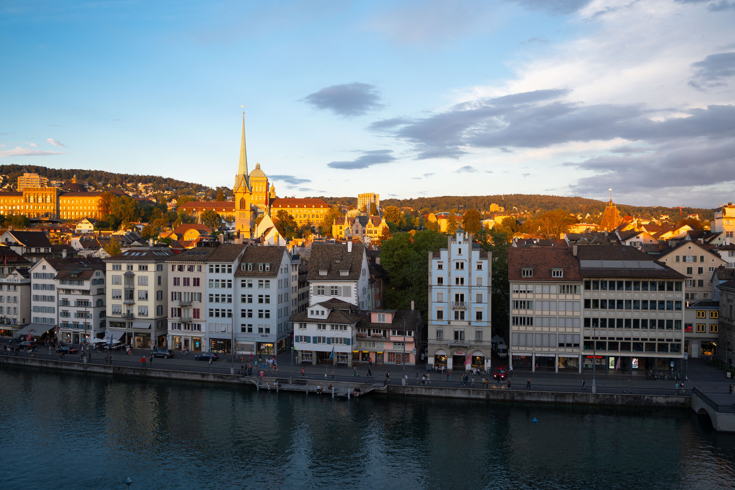 Swiss Landscape Photographer | Geneva, Alps & Lake Geneva - Tanya. Professional Wedding Photographer Geneva & Romande Switzerland | Tanya Creator