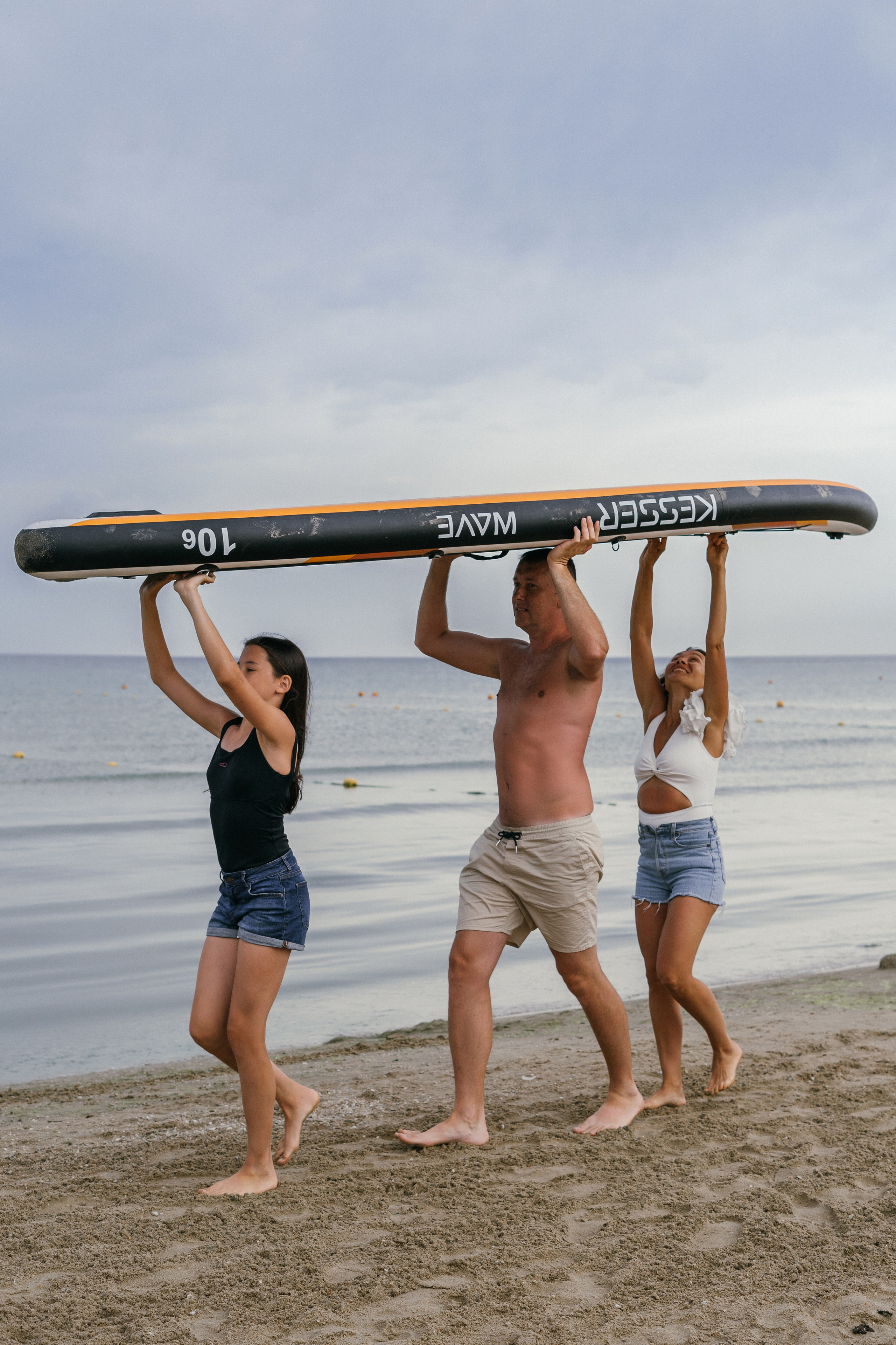 Семейный пикник на берегу – уютные кадры от фотографа в Кучугурах,  фотограф Кучугуры    