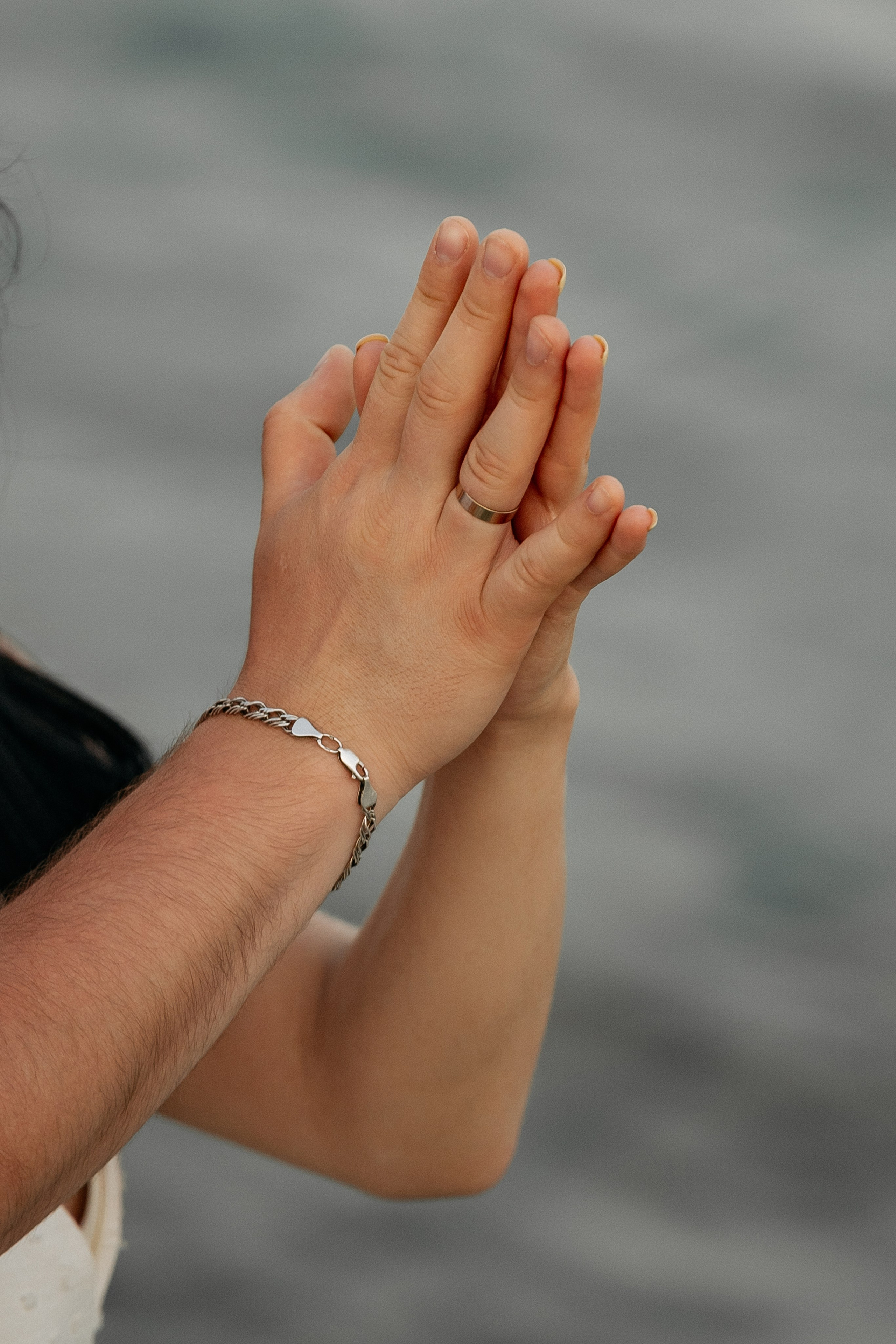 Тонкий мыс – живописный фон для вашей семейной истории