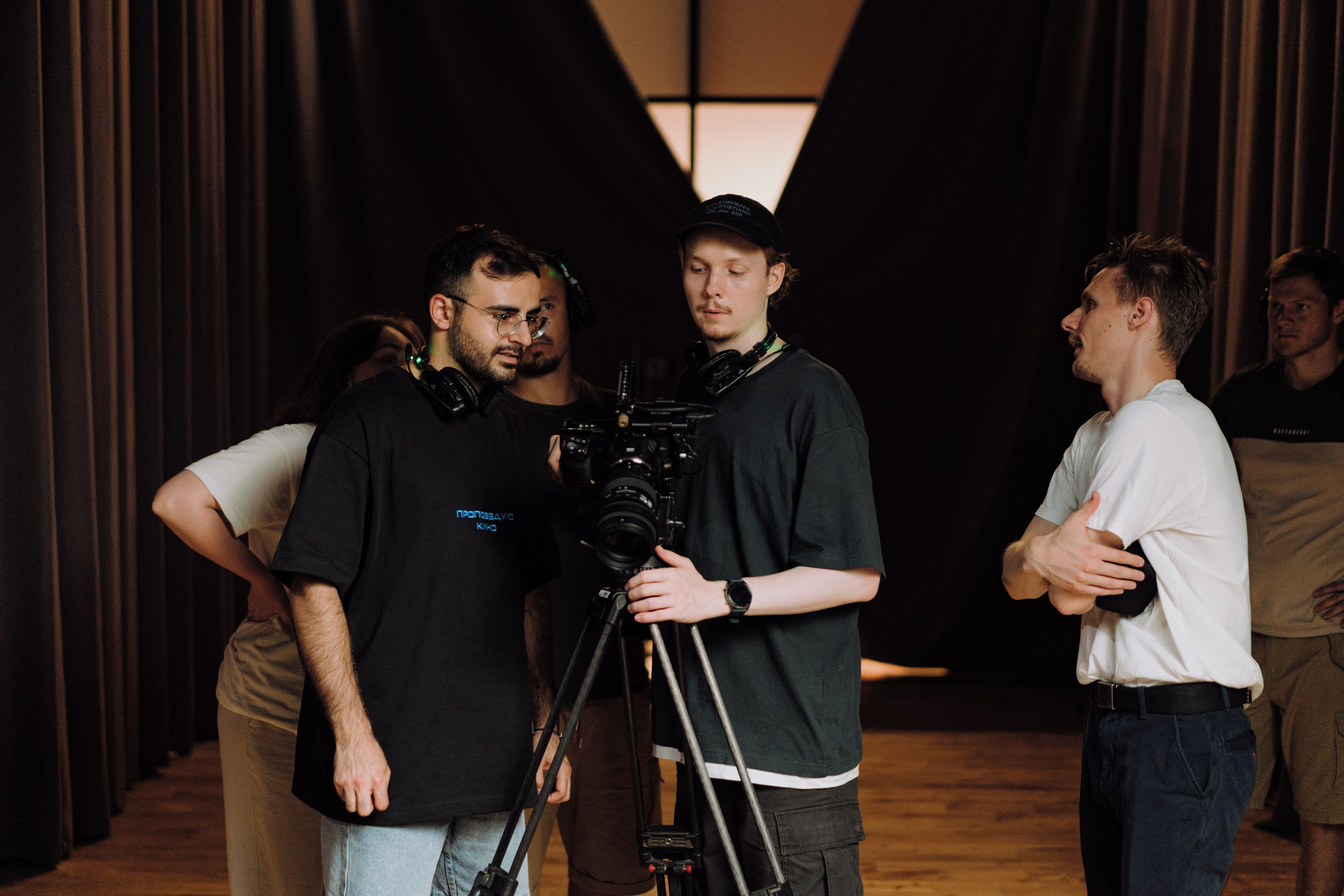 Женя Медведева / Уроки истории. Творческий и репортажный фотограф в Москве Клим Долгов