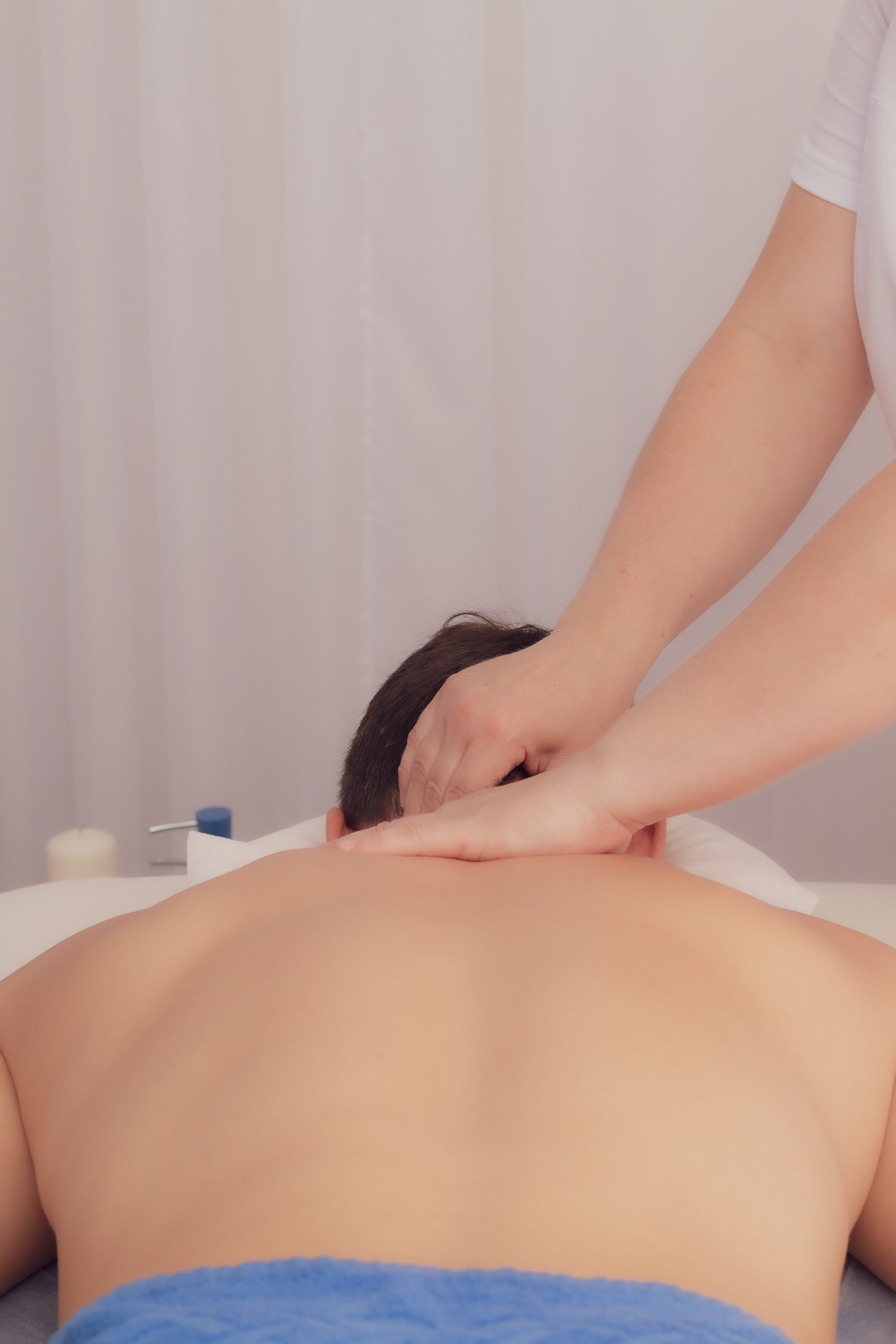 Контент-фотосессия для массажиста на полгода. Сервис фотоуслуг во Владивостоке