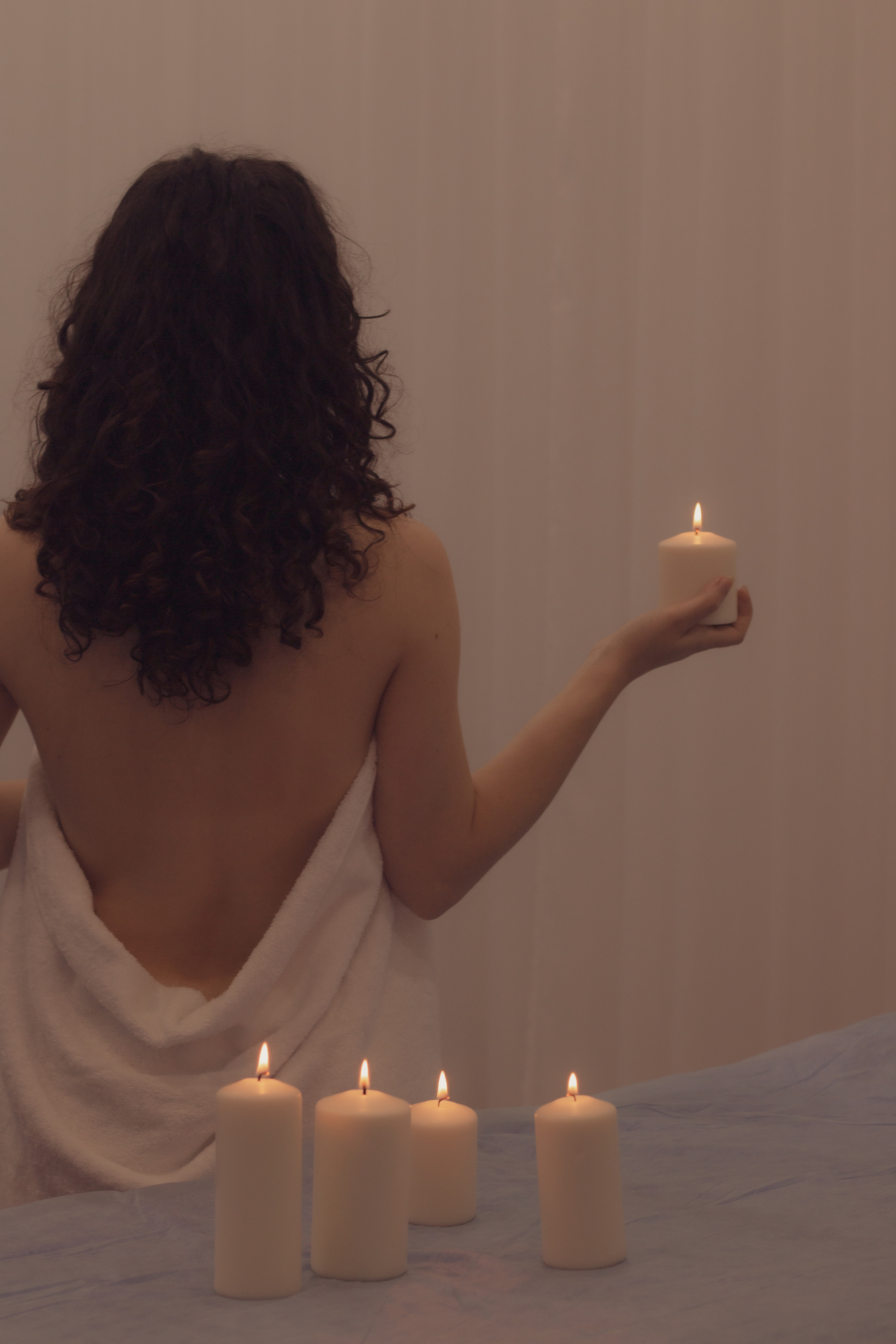 Контент-фотосессия для массажиста на полгода. Сервис фотоуслуг во Владивостоке