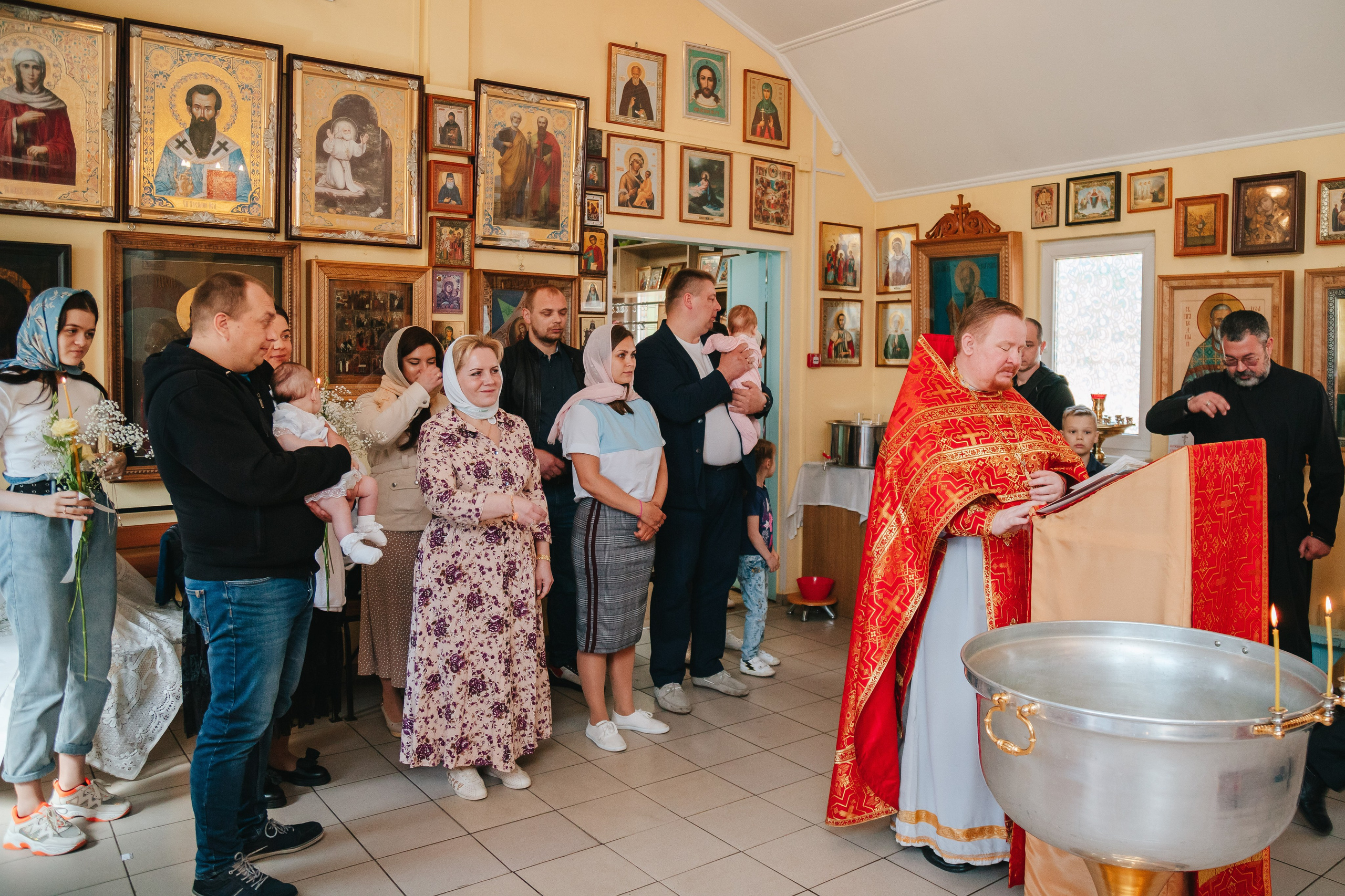 Крещение Свята. Семейный lifestyle фотограф в Санкт-Петербурге Людмила Пахомова