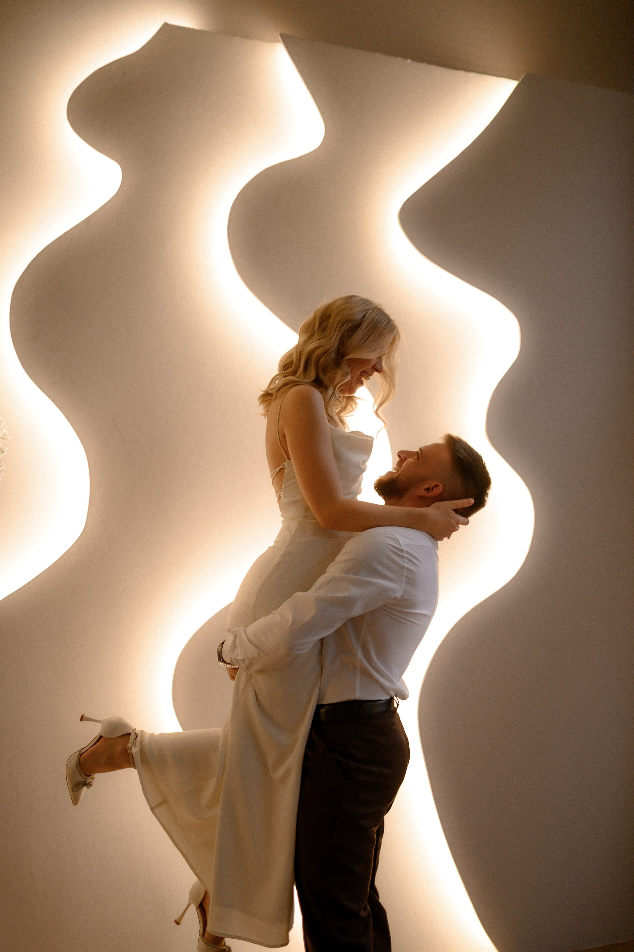 Коля и Алёна в студии. Семейный и свадебный lifestyle-фотограф в Москве Мария Петрова