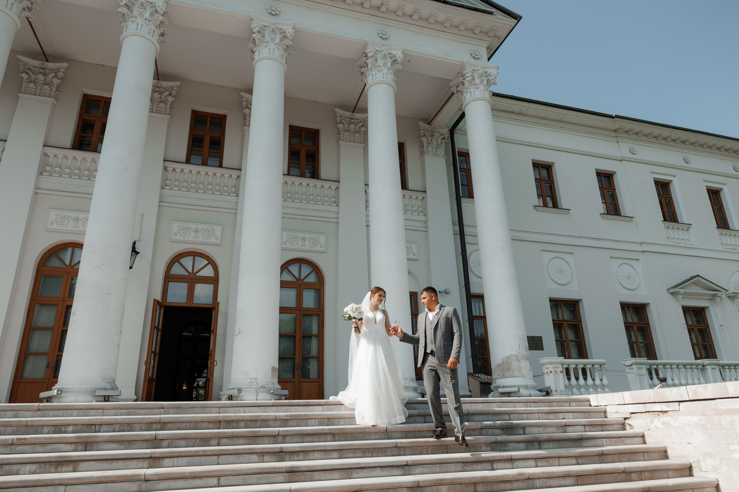 ЗАГС Бутово и Остафьево. Свадебный и репортажный фотограф (Москва, Королев и другие)