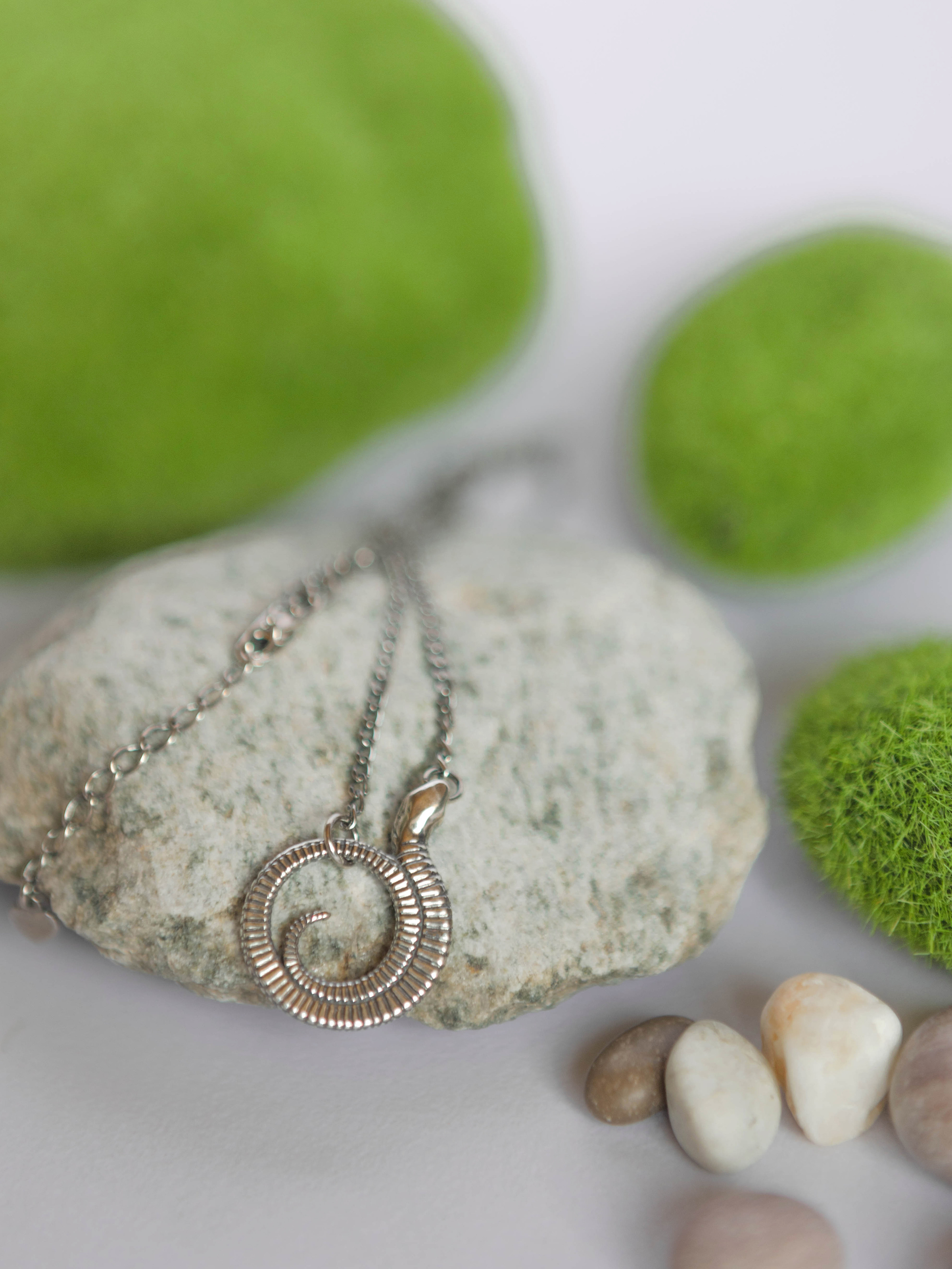 Фотосъемка для маркетплейсов Иваново. Фотокниги и выпускные альбомы в Иваново