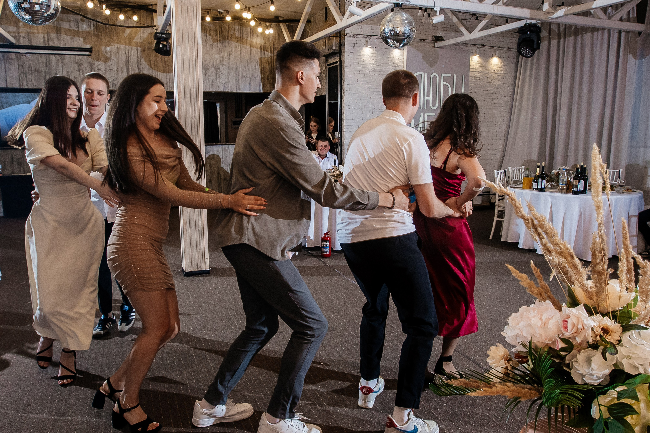 Кафе 51 08.2024. Свадебный и портретный фотограф Алина Иванова. Екатеринбург-Москва