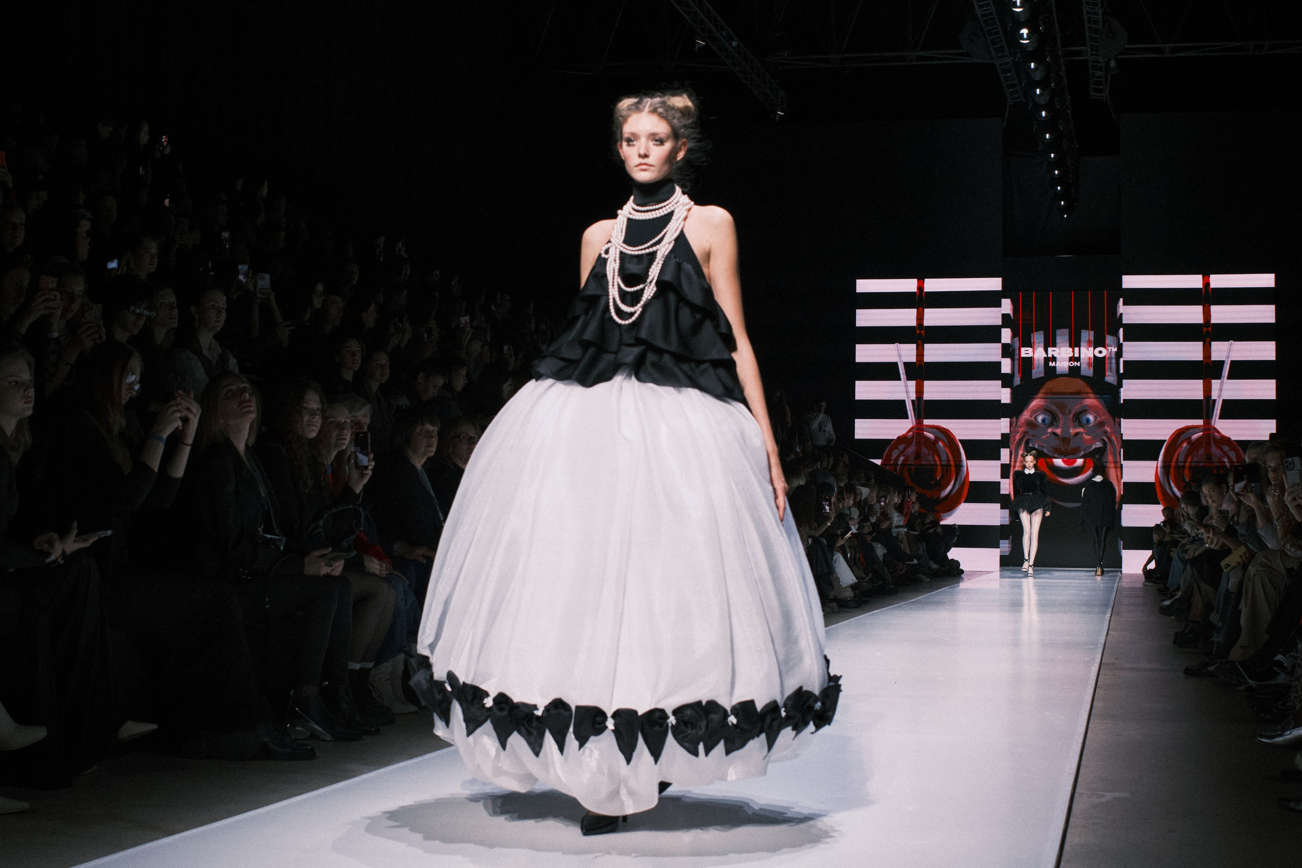 Moscow Fashion Week — Barbino Maison. Профессиональный фотограф в Москве Павел Жданов