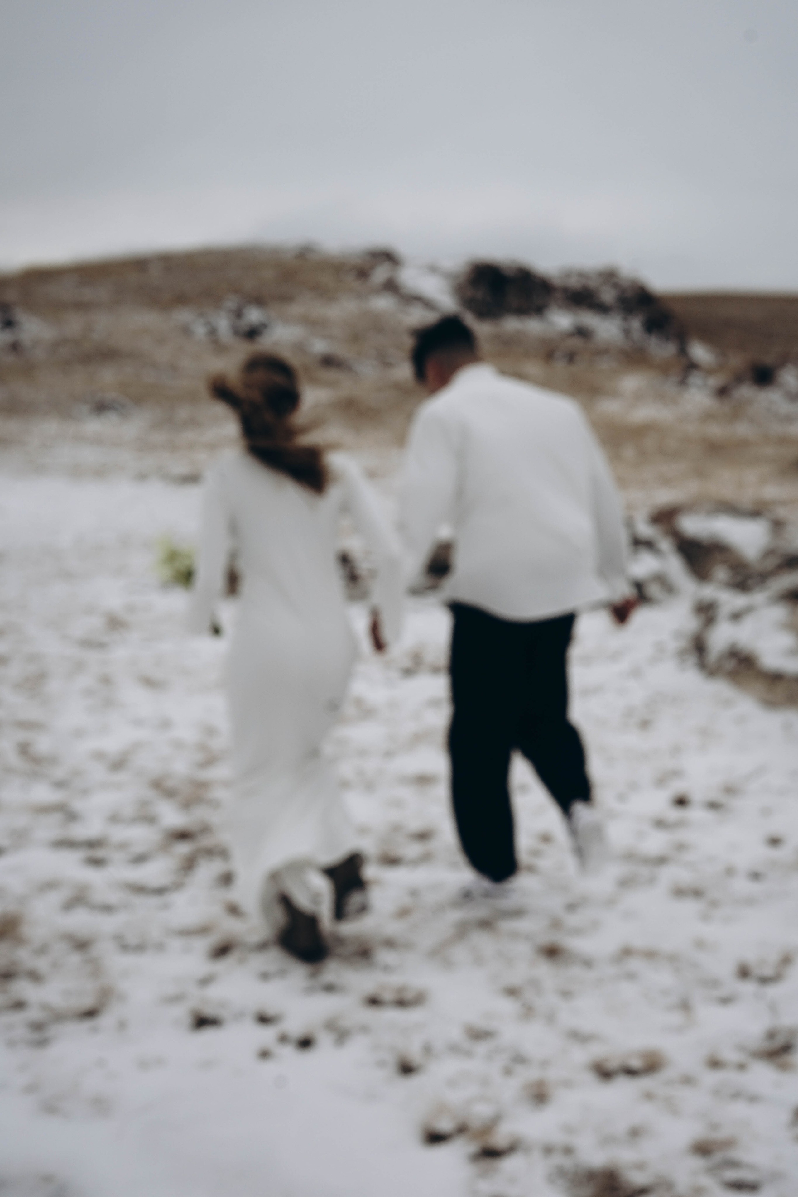 Алина и Андрей: регистрация и свадебная съемка в бухте Ая. Фотограф в Иркутске