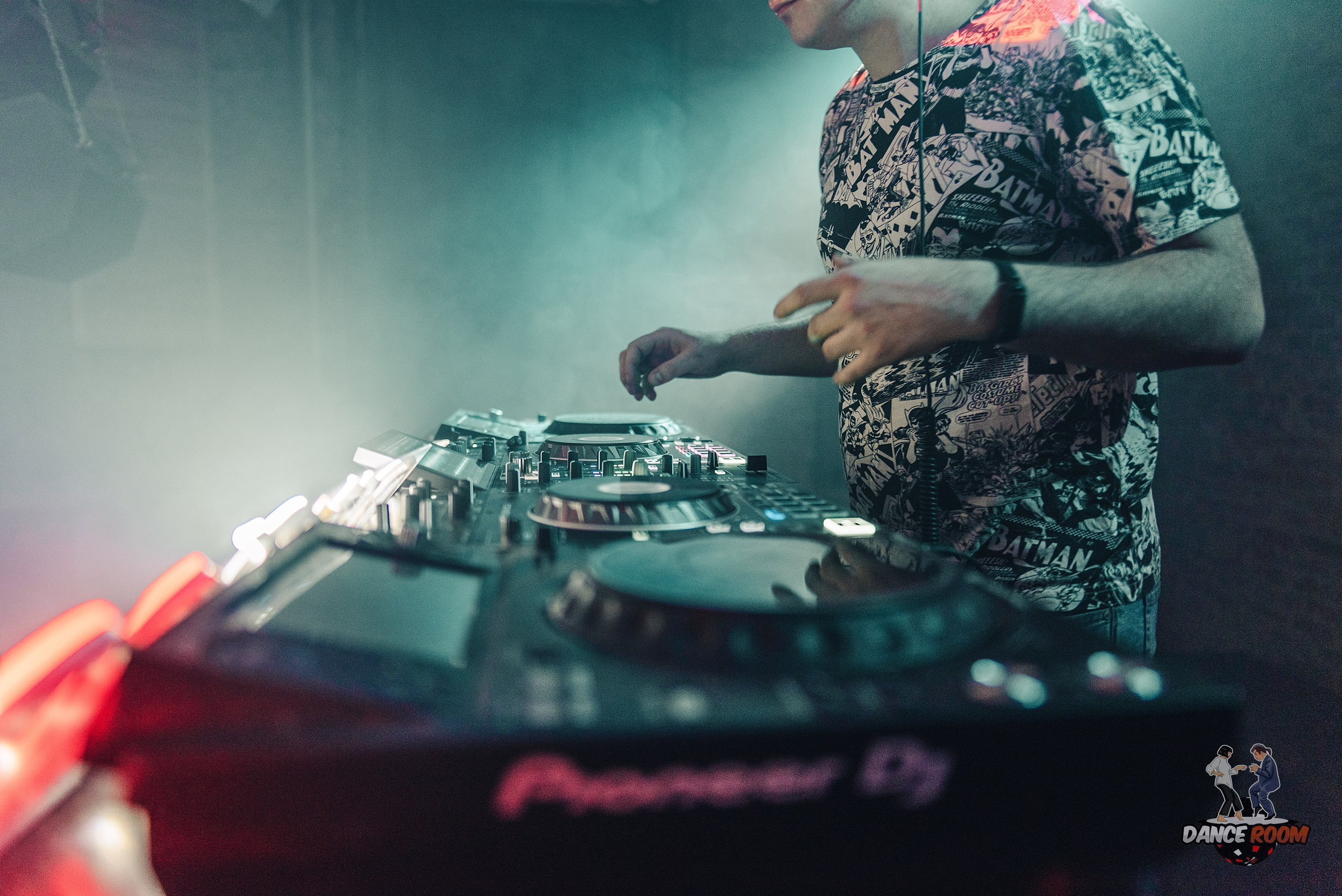 Фотограф в студии на взрослый день рождения в Туле