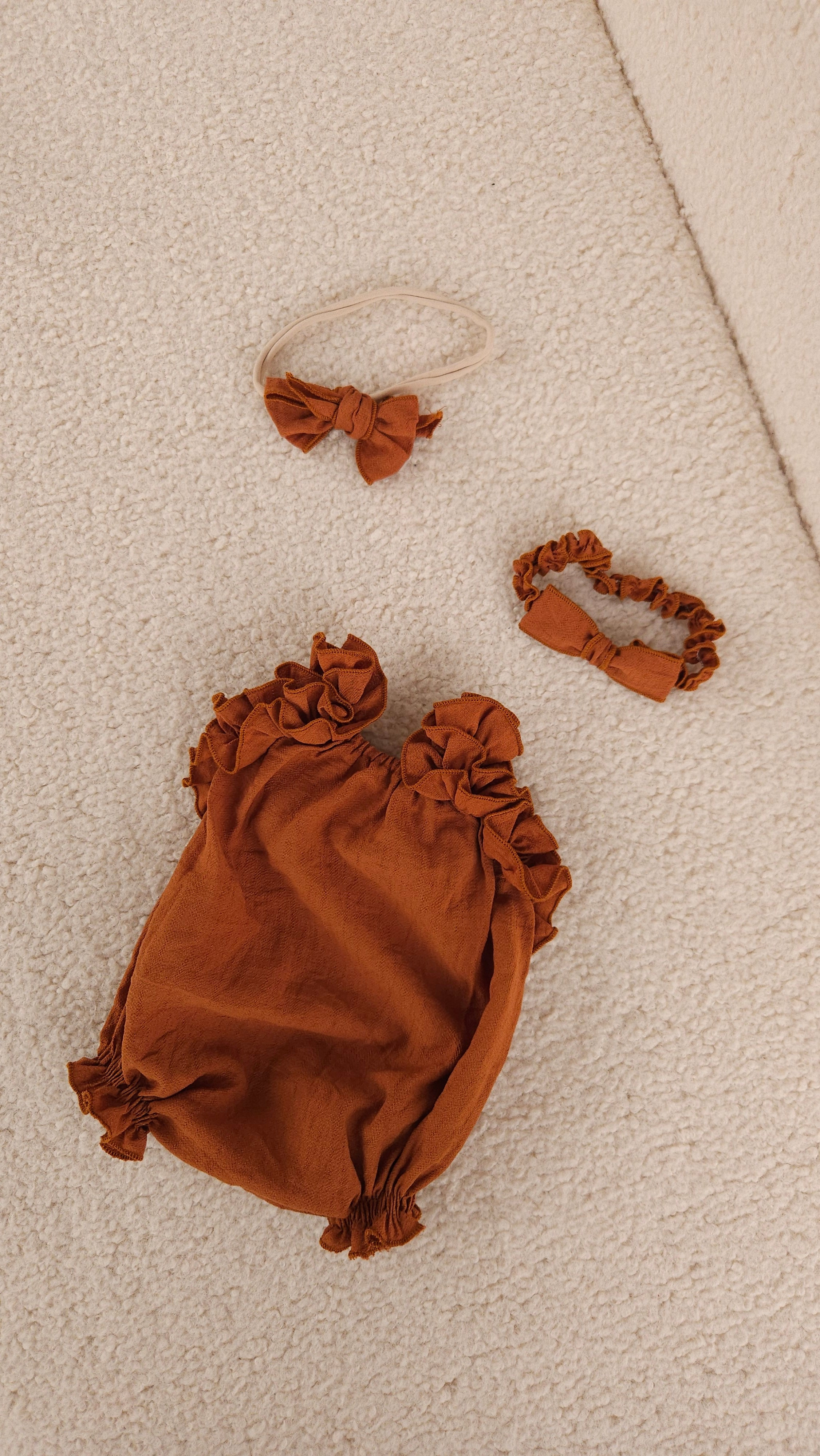 Девочки. Детский newborn ньюборн фотограф новорожденных в Астане