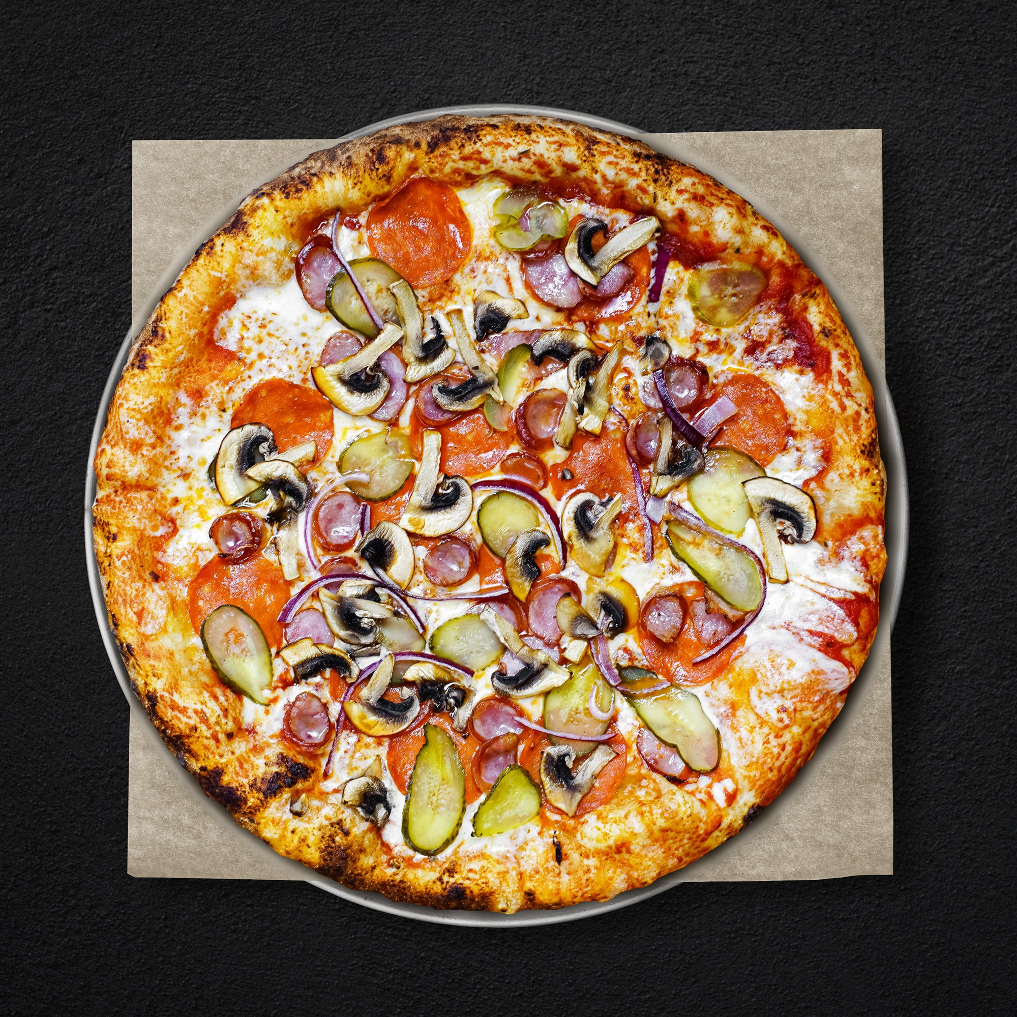 Фотограф и графический дизайнер Владимир Пуставетов