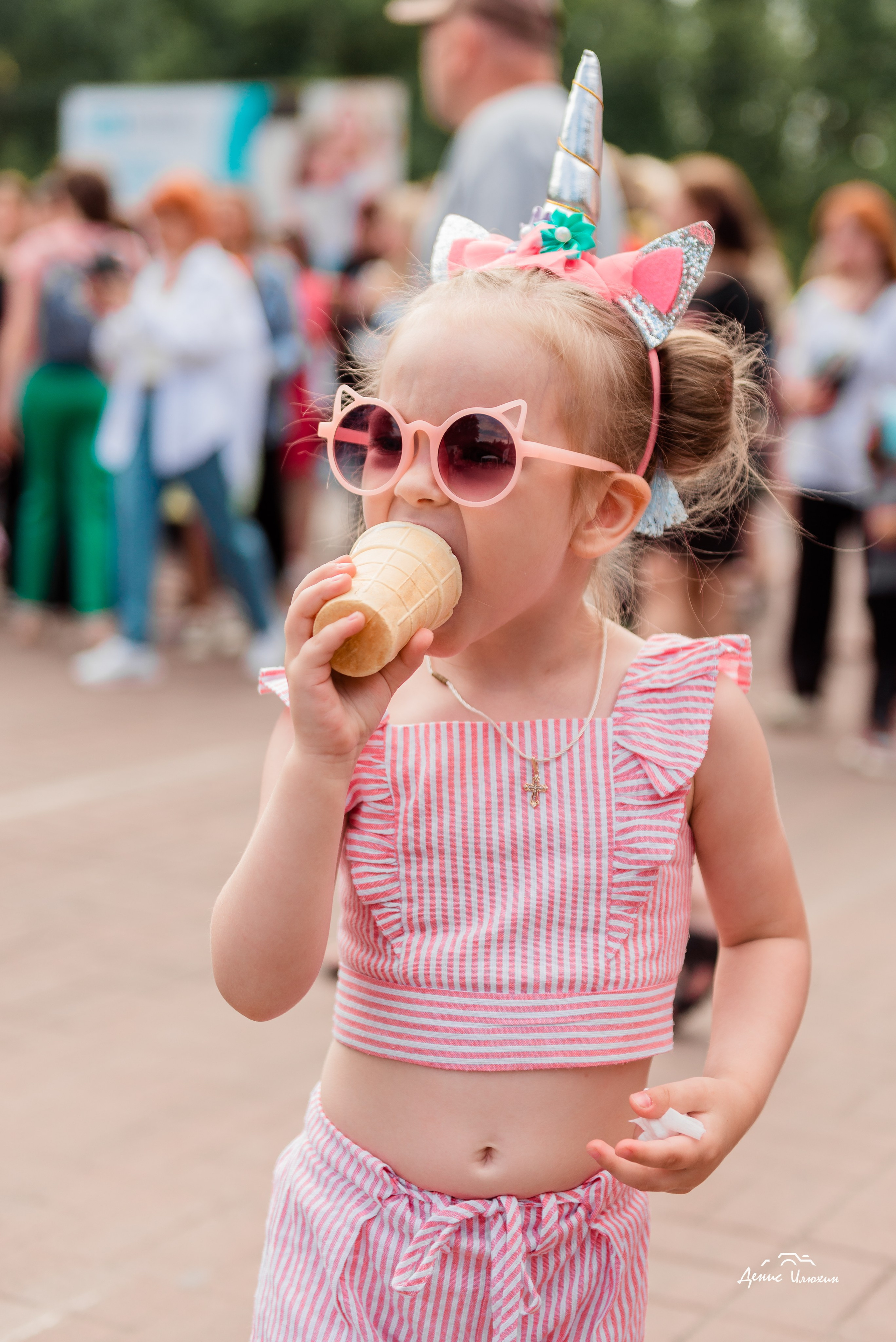 Краски Холи в Комсомольском Парке 2023. Детский фотограф, семейный фотограф и репортажи в Кемерово