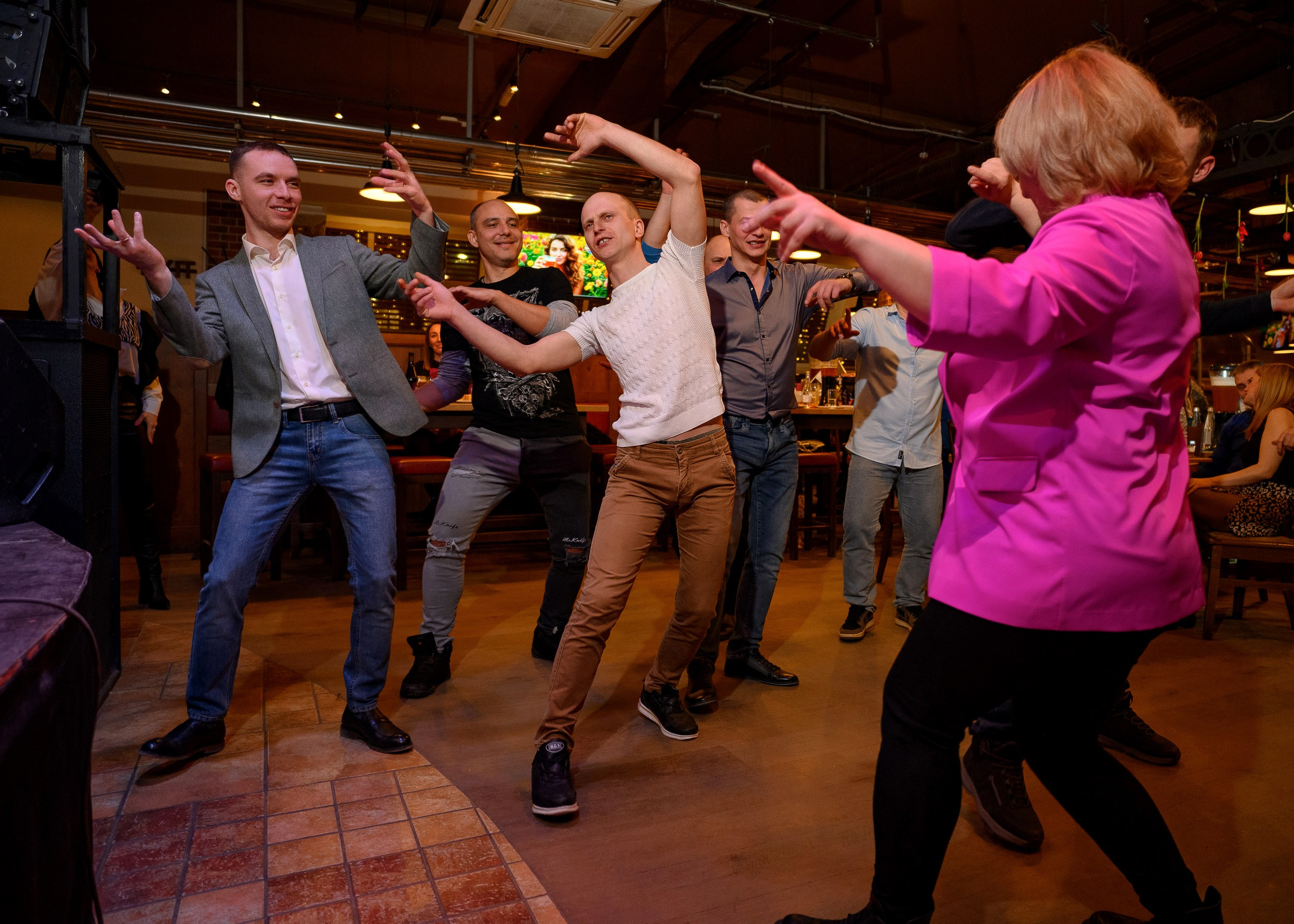 8Марта_МаксБрой. Фотограф Александр Данилов